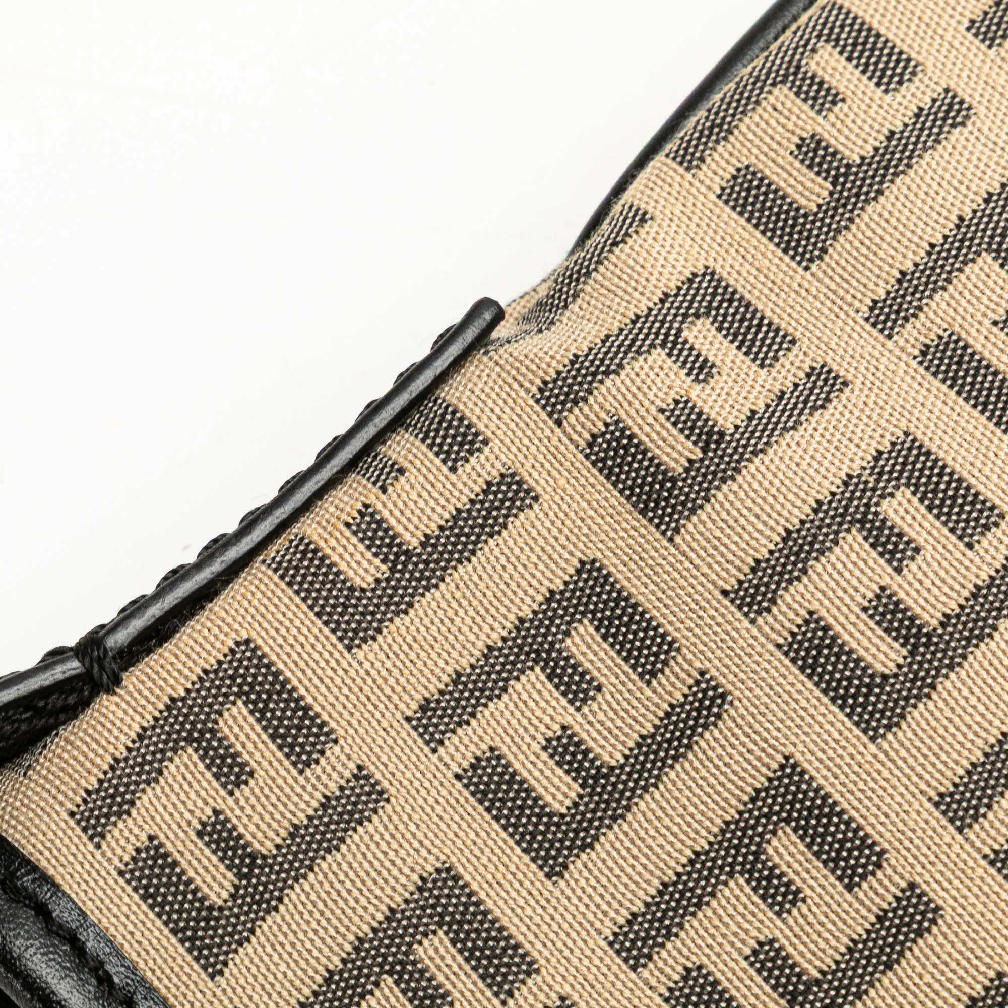 Fendi | Pre-Owned Zucchino Canvas Crossbody - V | Beige - Image 10