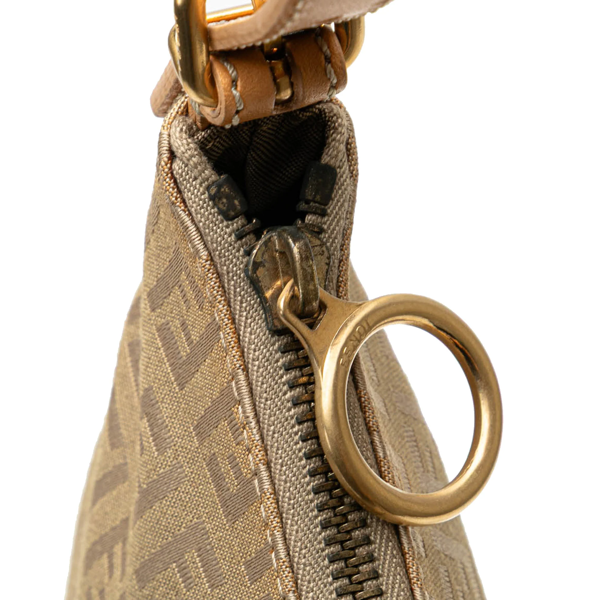 Fendi | Pre-Owned Zucchino Canvas Oyster Shoulder Bag | Beige - Image 10