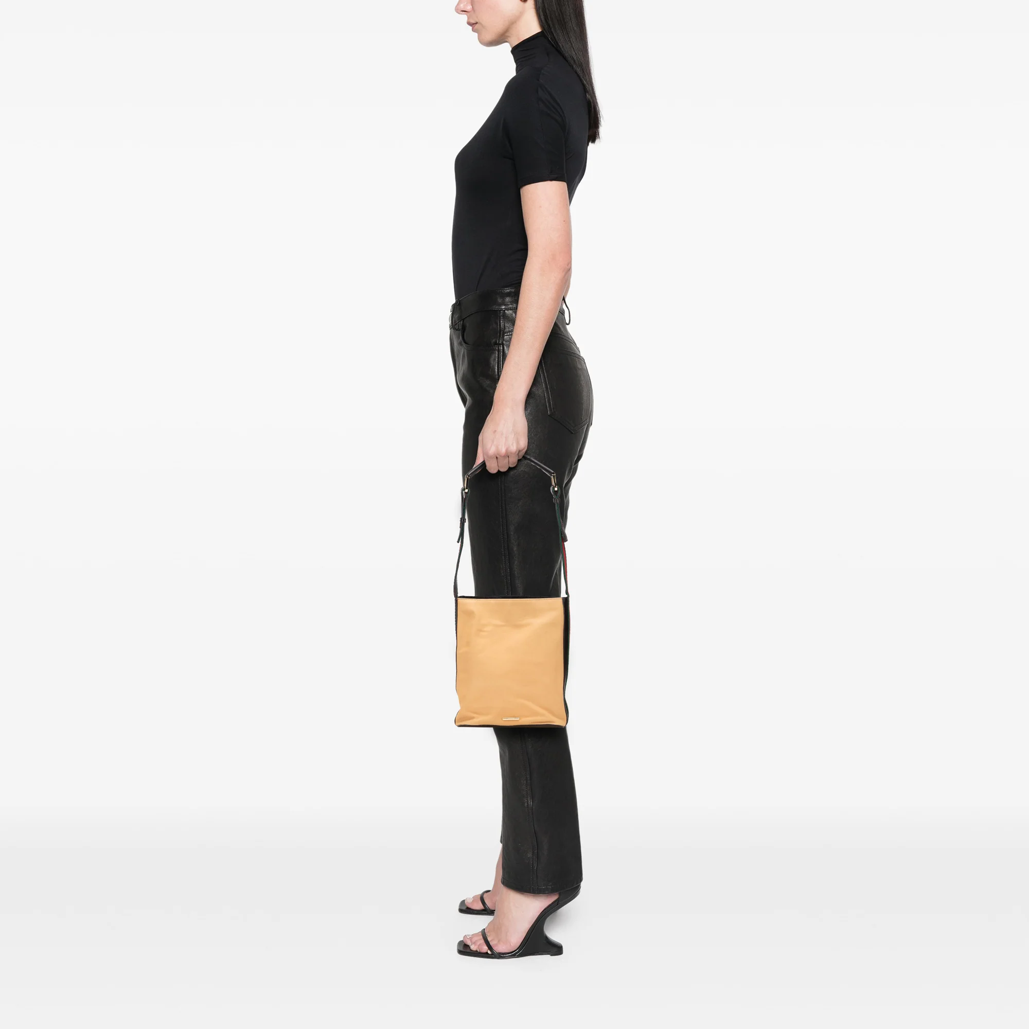 Gucci | Pre-Owned Canvas Web Shoulder Bag | Beige - Image 4
