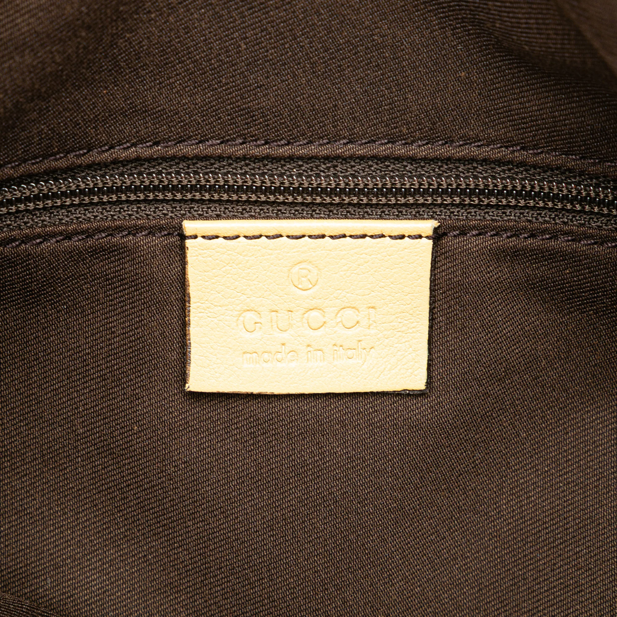 Gucci | Pre-Owned GG Canvas Abbey D Ring Crossbody | Beige - Image 9