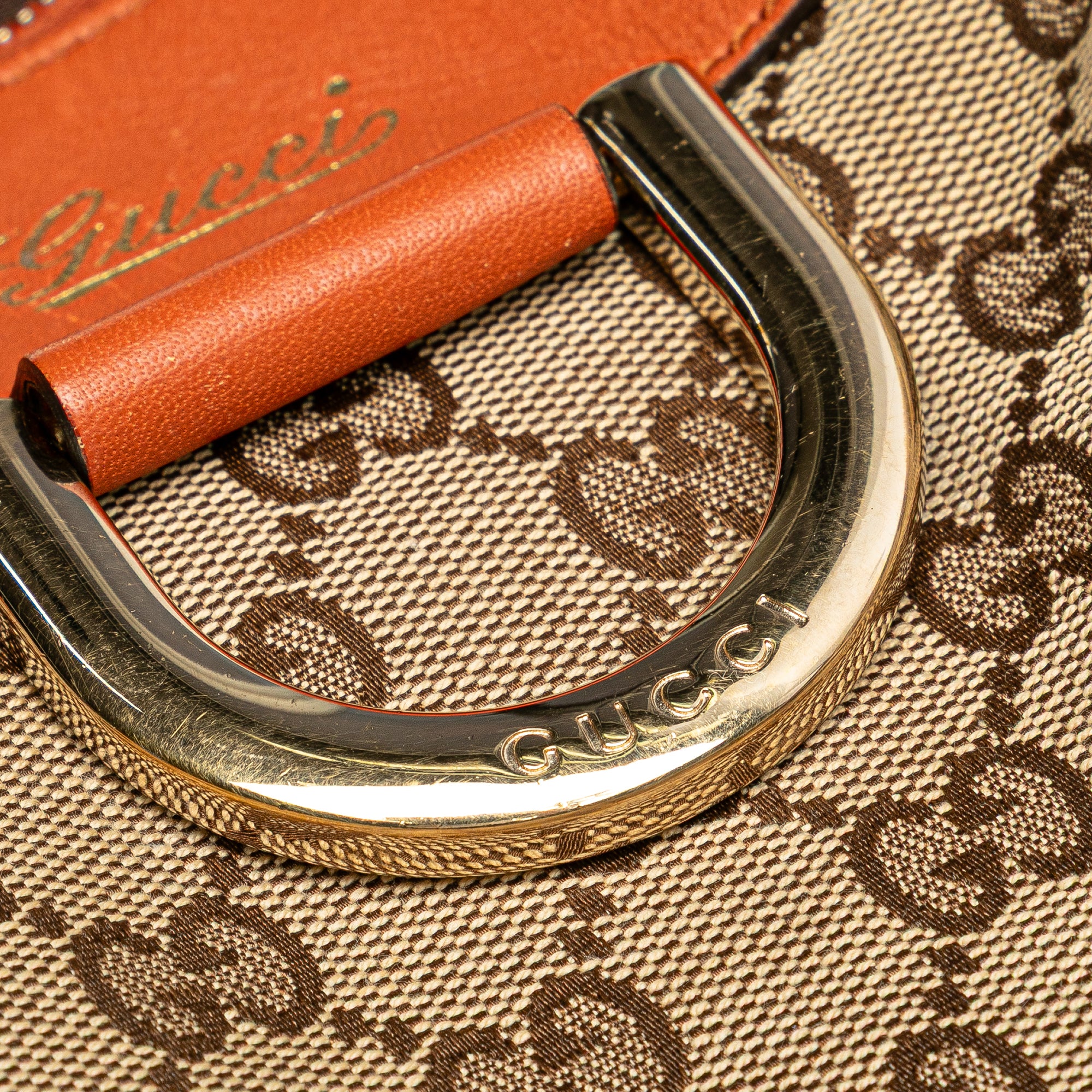 Gucci | Pre-Owned GG Canvas Abbey D Ring Shoulder Bag | Beige - Image 9