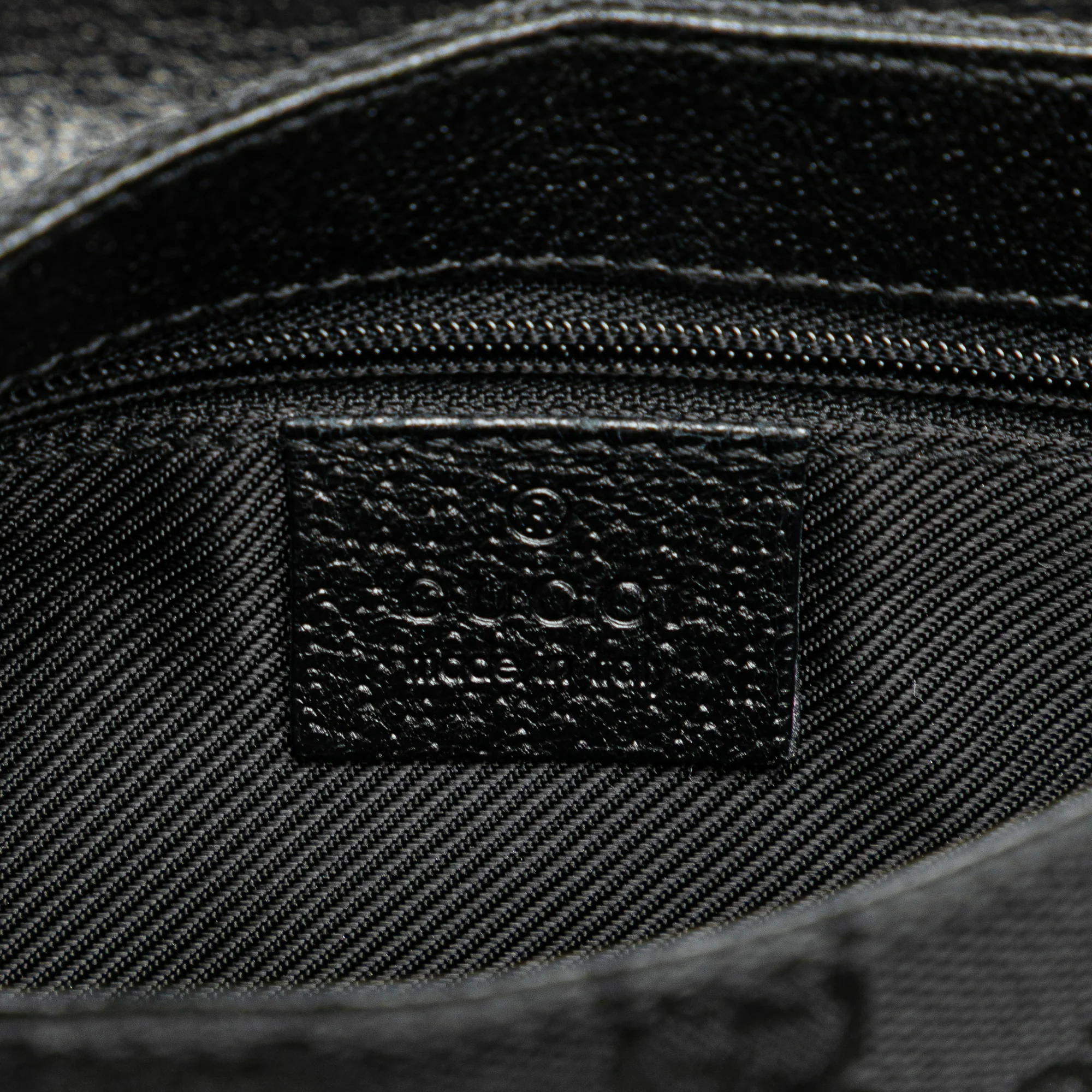 Gucci | Pre-Owned GG Canvas Jackie Belt Bag | Black - Image 9