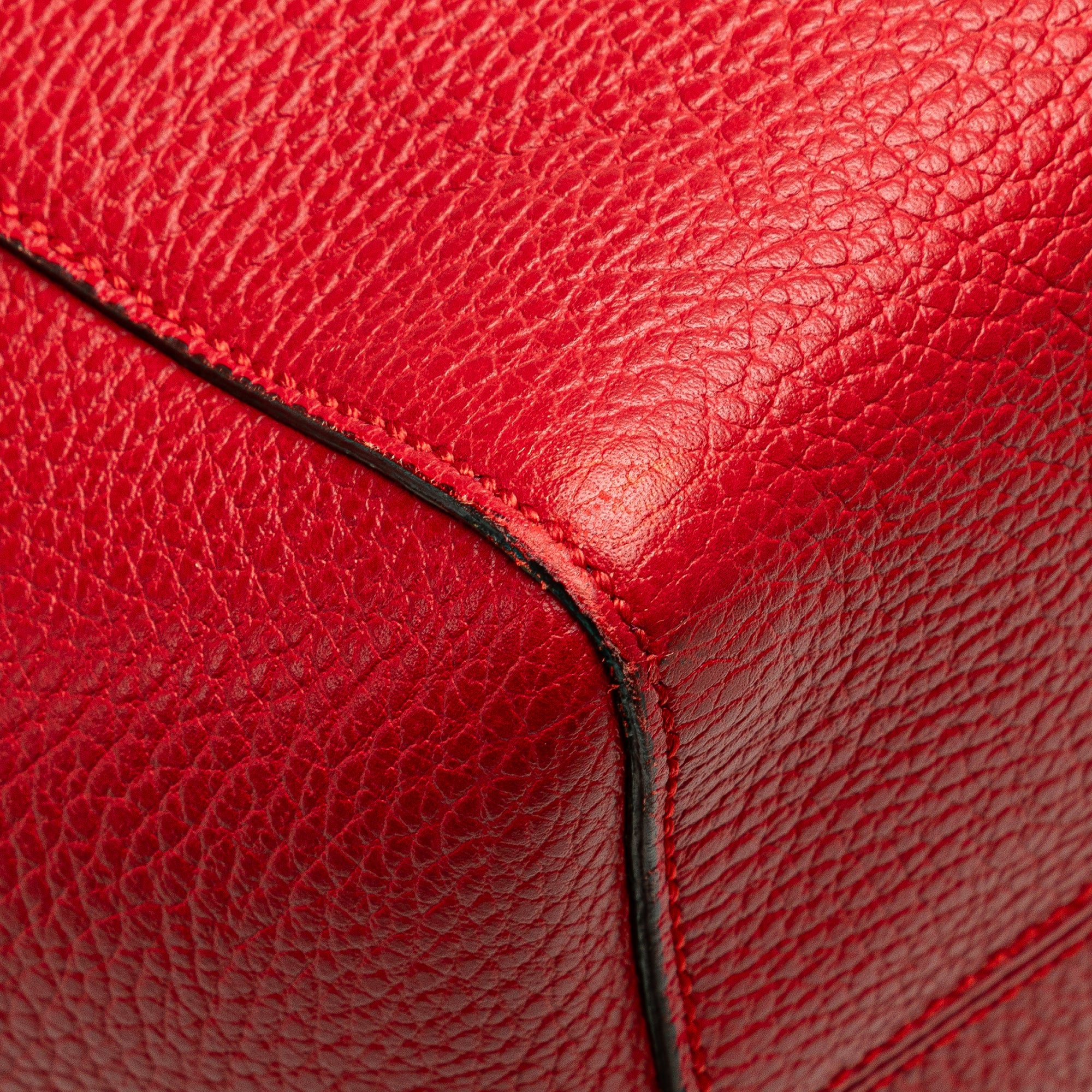 Gucci | Pre-Owned Medium Leather Swing Tote | Red - Image 9