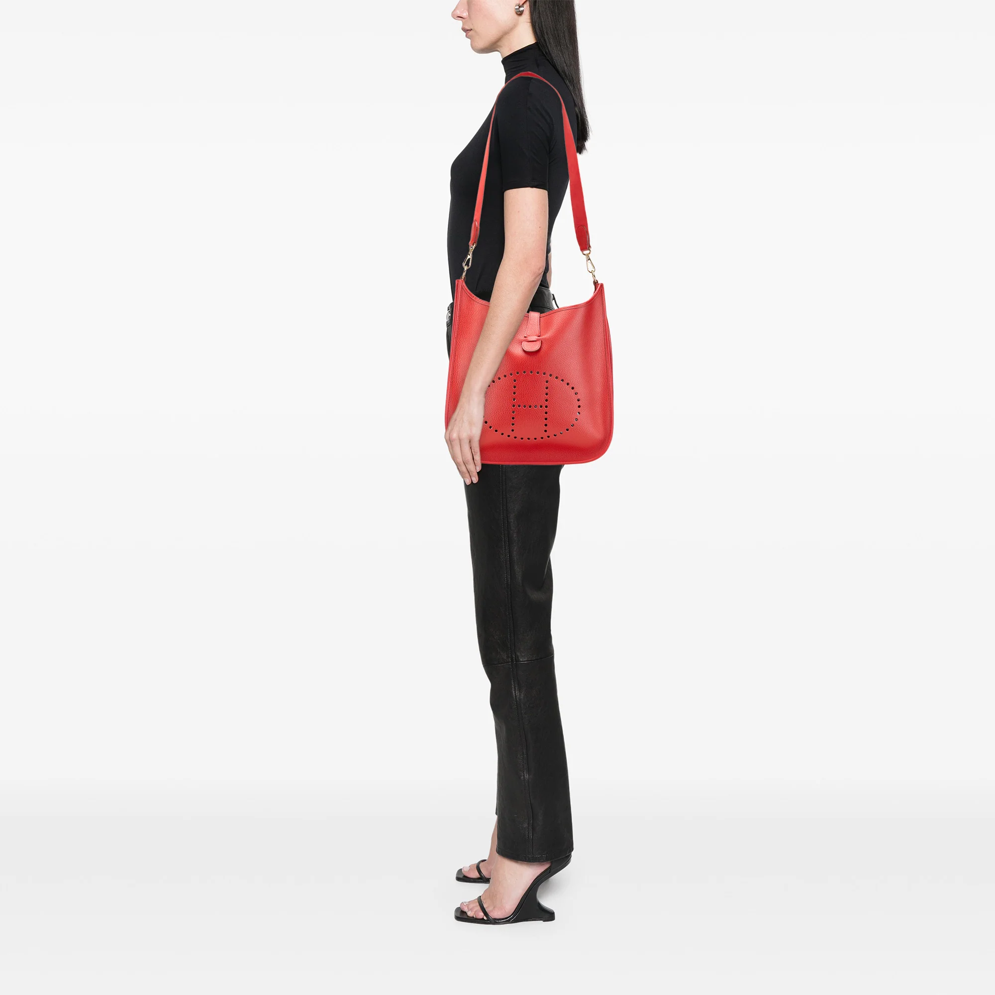 Hermes | Pre-Owned Clemence Evelyne I 33 - II | Red - Image 3