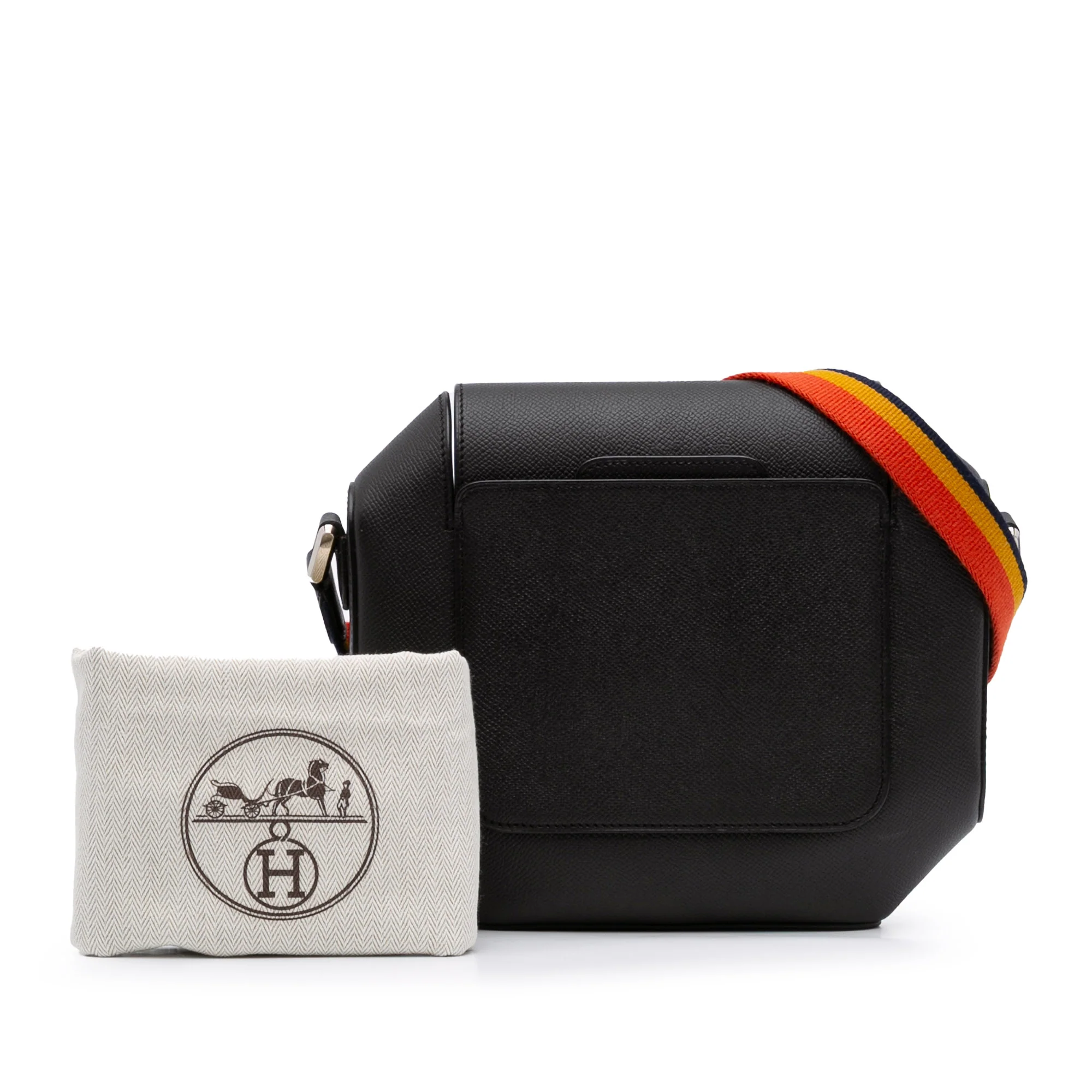 Hermes | Pre-Owned Epsom Octogone 23 | Black - Image 2