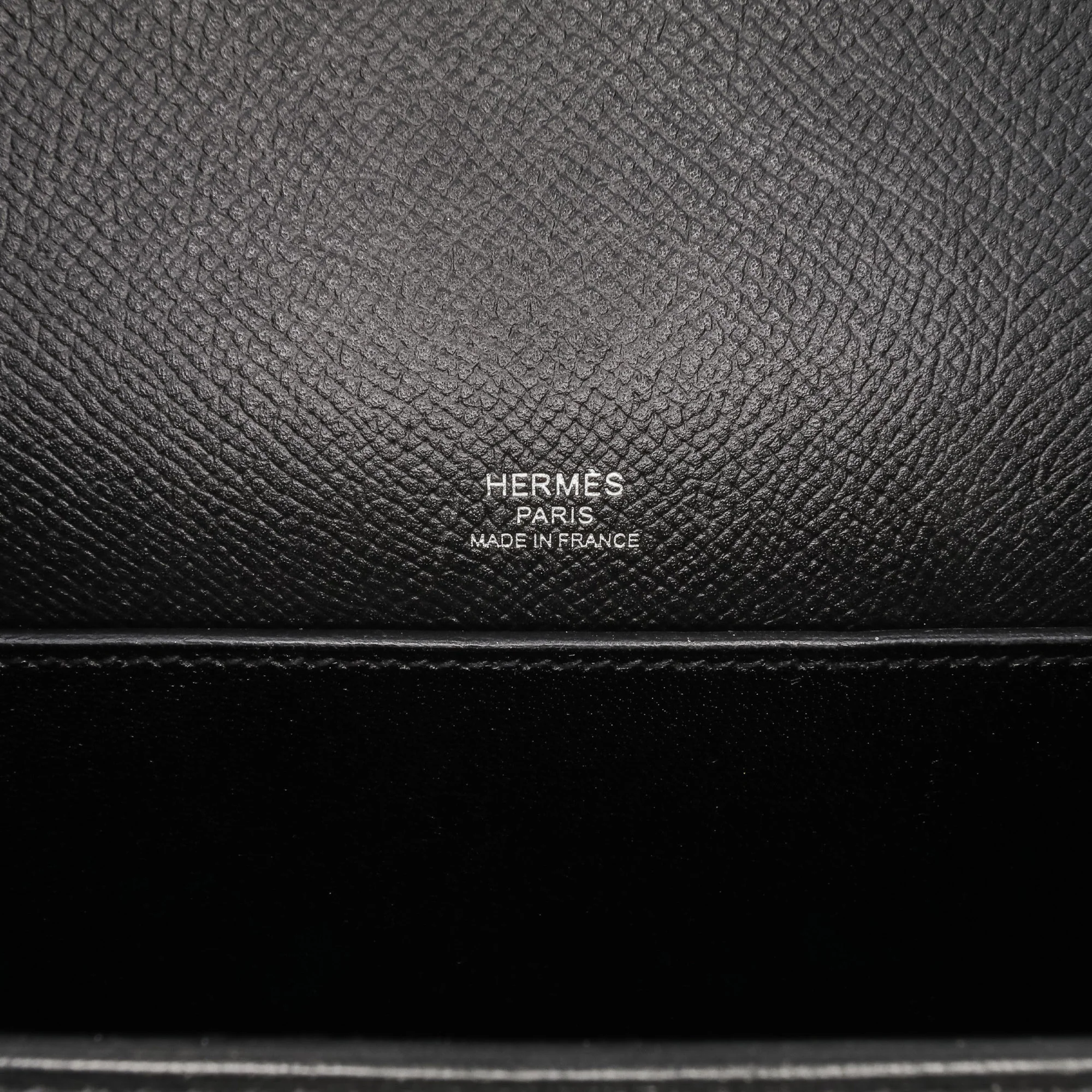 Hermes | Pre-Owned Epsom Octogone 23 | Black - Image 6