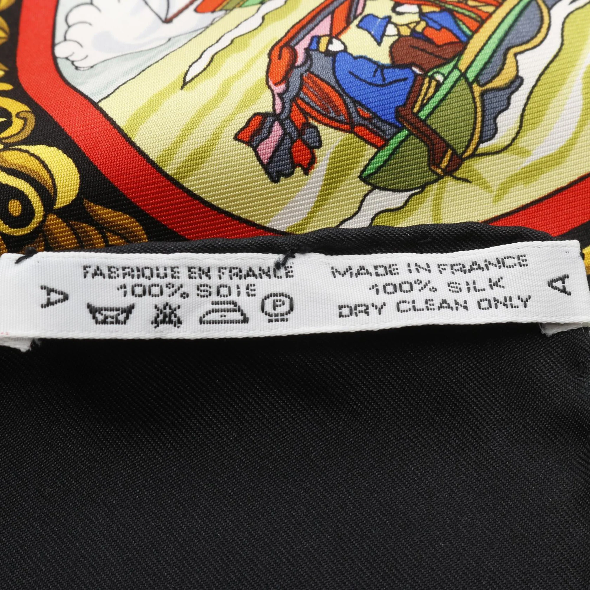 Hermes | Pre-Owned LEntente Cordiale Silk Scarf 90 | White - Image 3