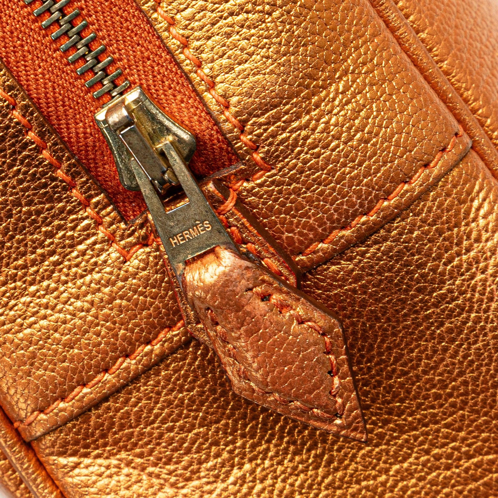 Hermes | Pre-Owned Metallic Chevre Coromandel Plume Elan 28 | Orange - Image 8