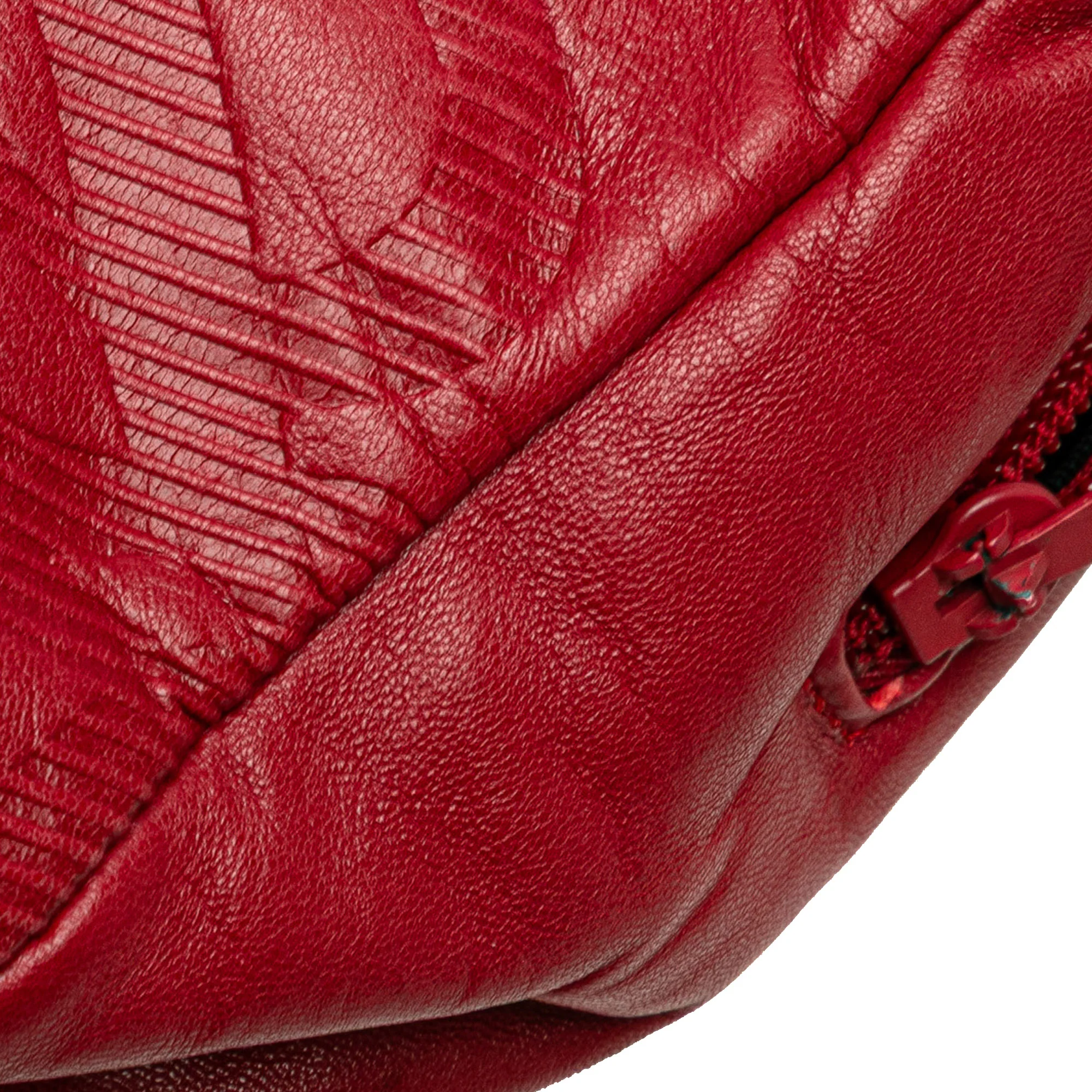LOEWE | Pre-Owned Leather Anagram Crossbody | Red - Image 14