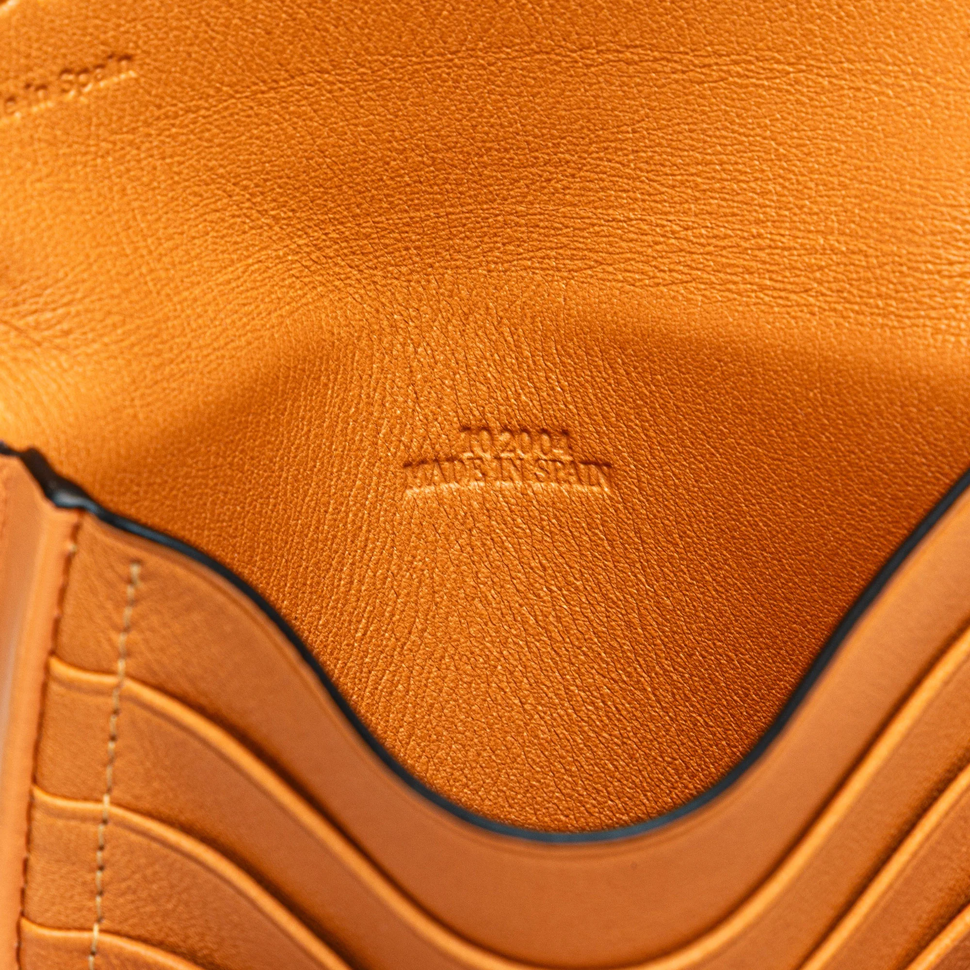 LOEWE | Pre-Owned Small Soft Calfskin Heel Pouch | Orange/Light Orange - Image 13