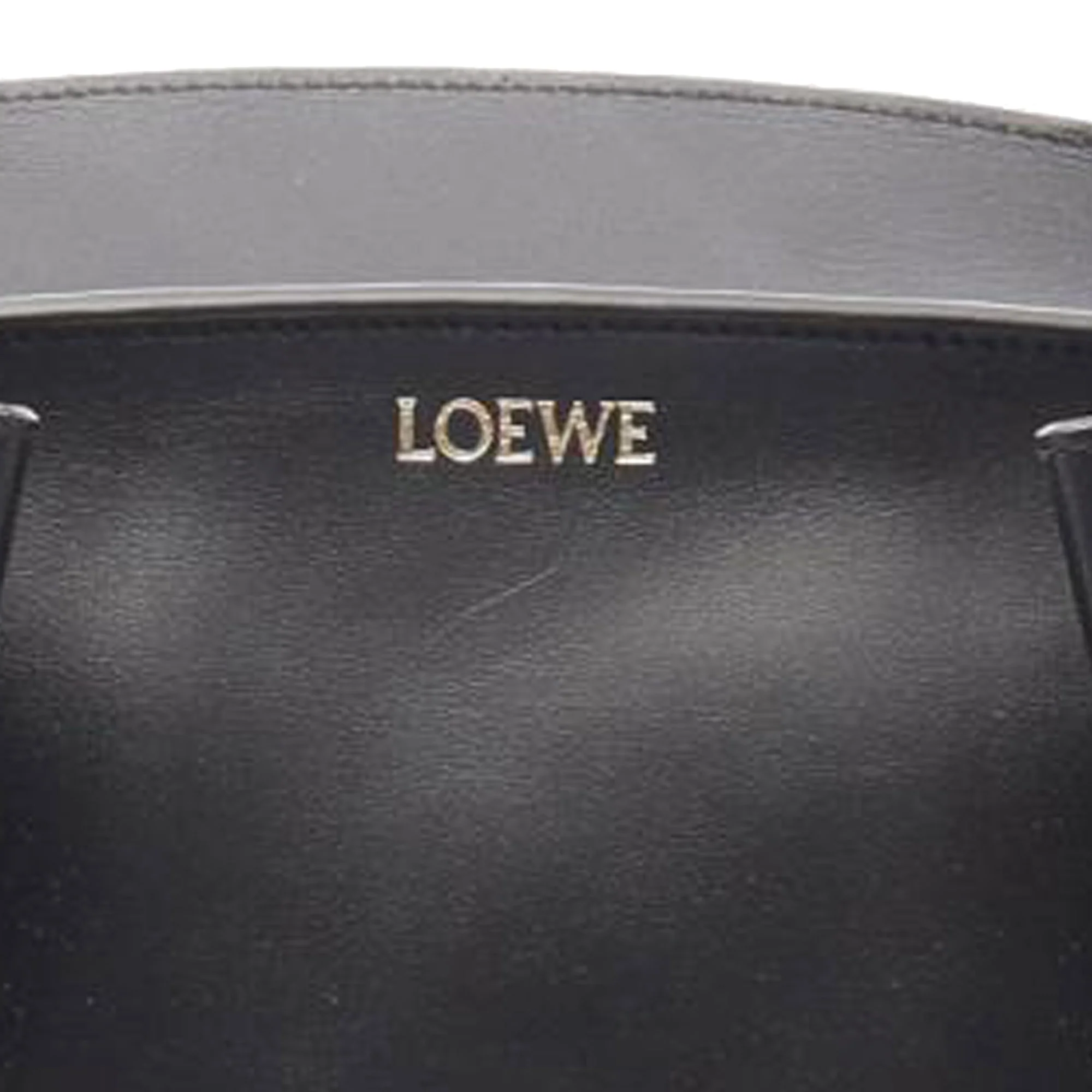 LOEWE | Pre-Owned XL Shiny Calfskin Paseo Tote | Black - Image 5