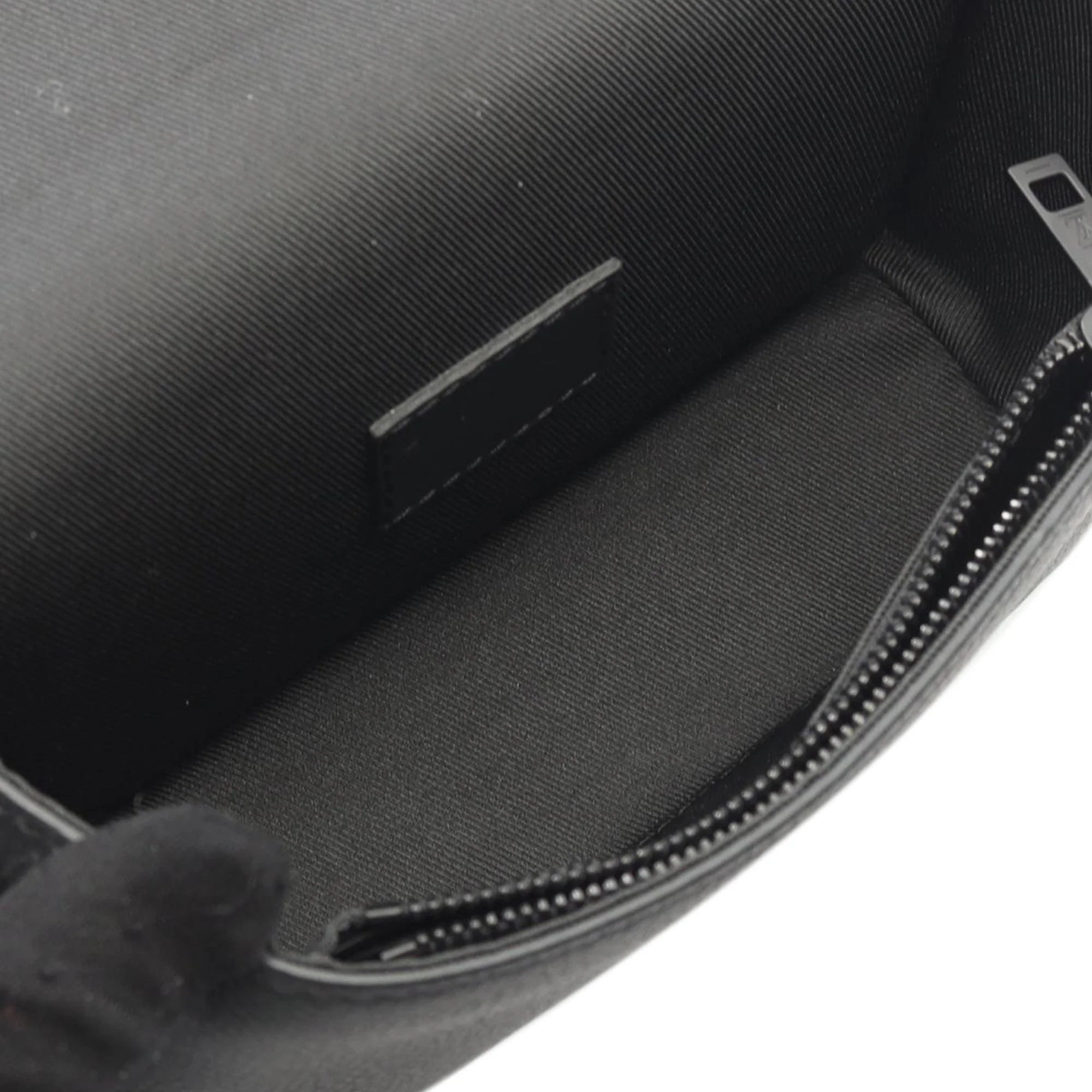 Louis Vuitton | Pre-Owned Aerogram Fastline Wearable Wallet | Black - Image 3