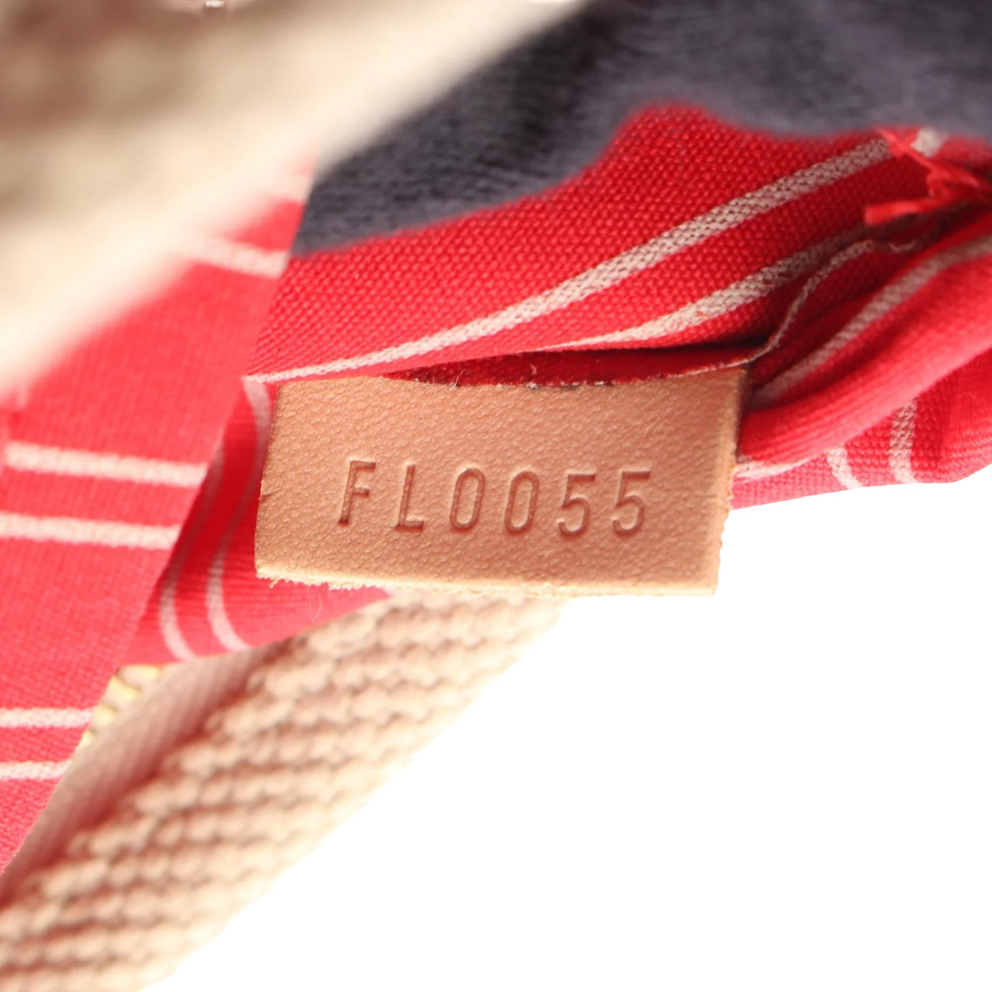 Louis Vuitton | Pre-Owned Antigua Cabas PM | Beige - Image 4