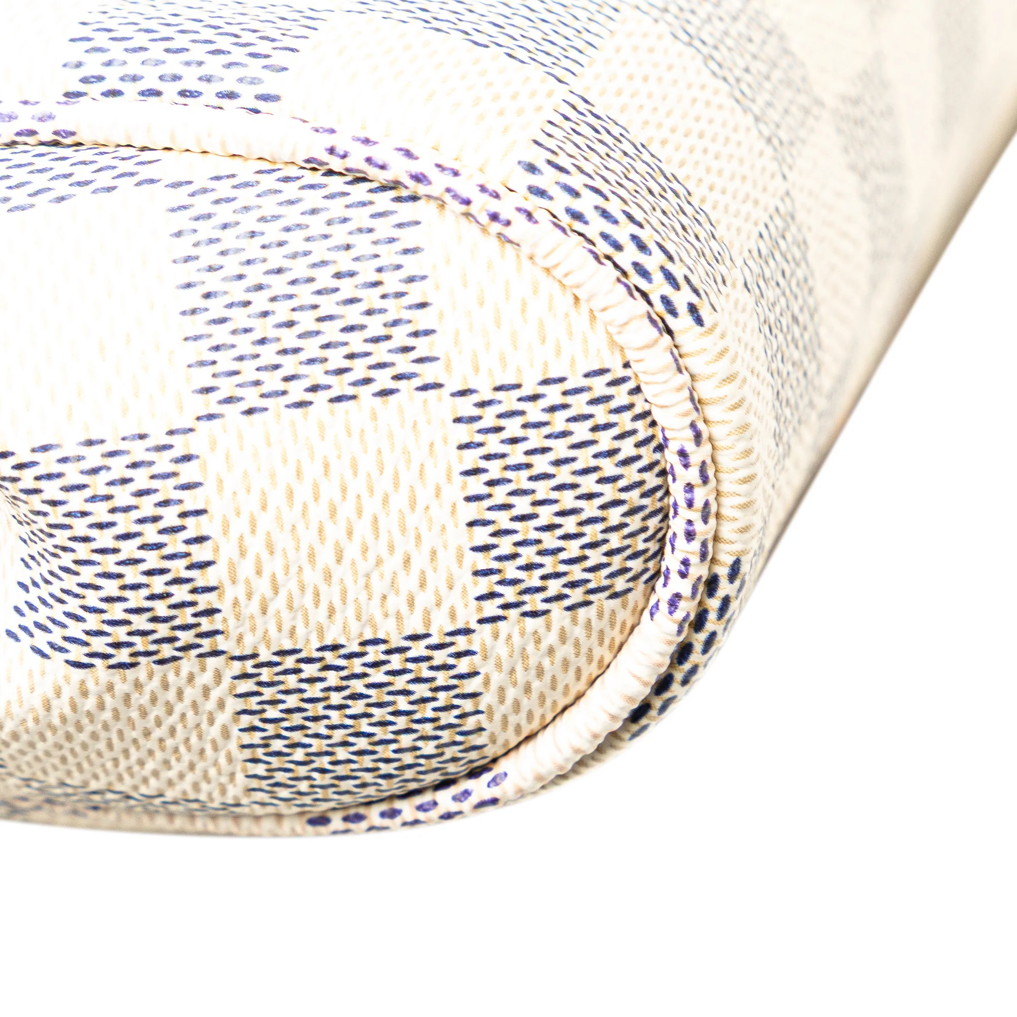 Louis Vuitton | Pre-Owned Damier Azur Favorite MM | White - Image 10