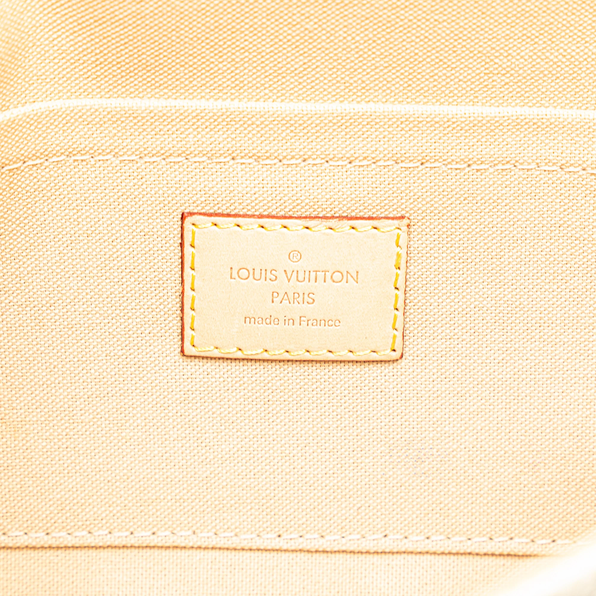 Louis Vuitton | Pre-Owned Damier Azur Favorite MM | White - Image 8