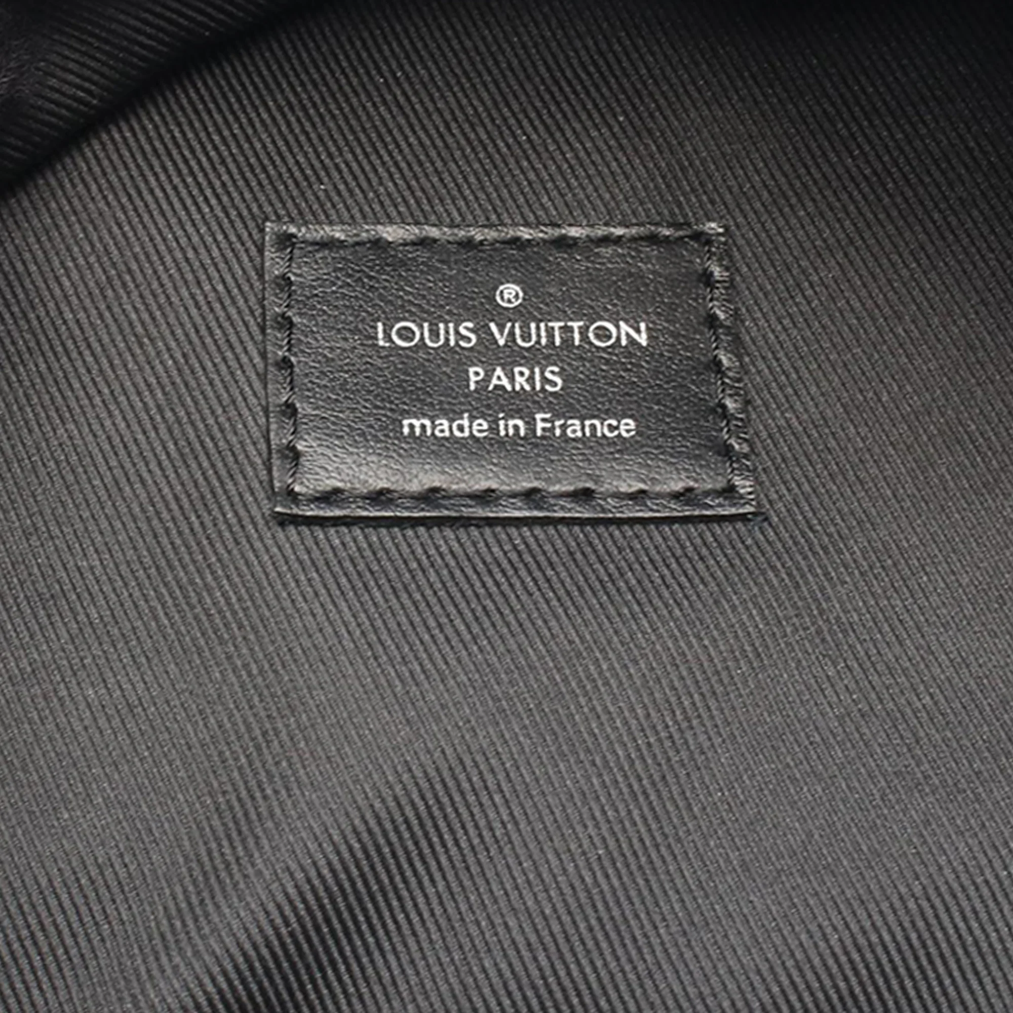 Louis Vuitton | Pre-Owned Damier Graphite Josh | Black - Image 4