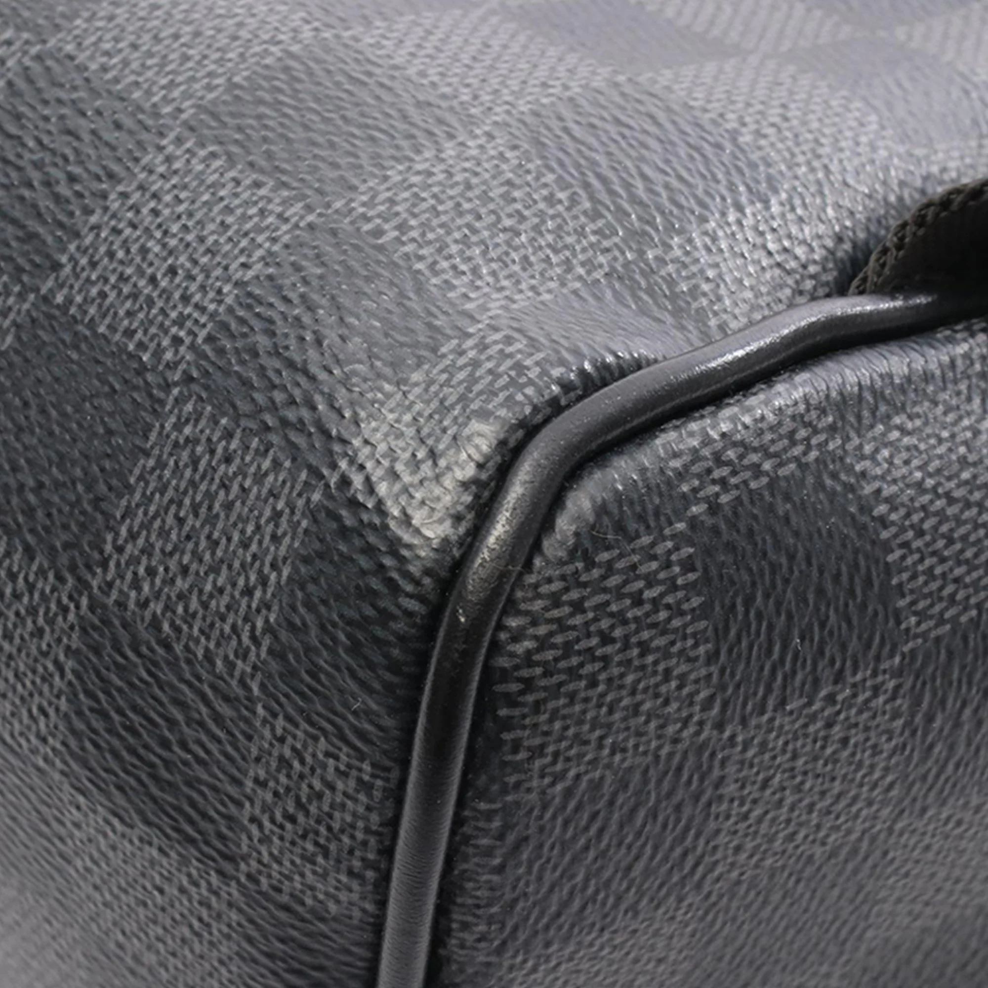 Louis Vuitton | Pre-Owned Damier Graphite Josh | Black - Image 7