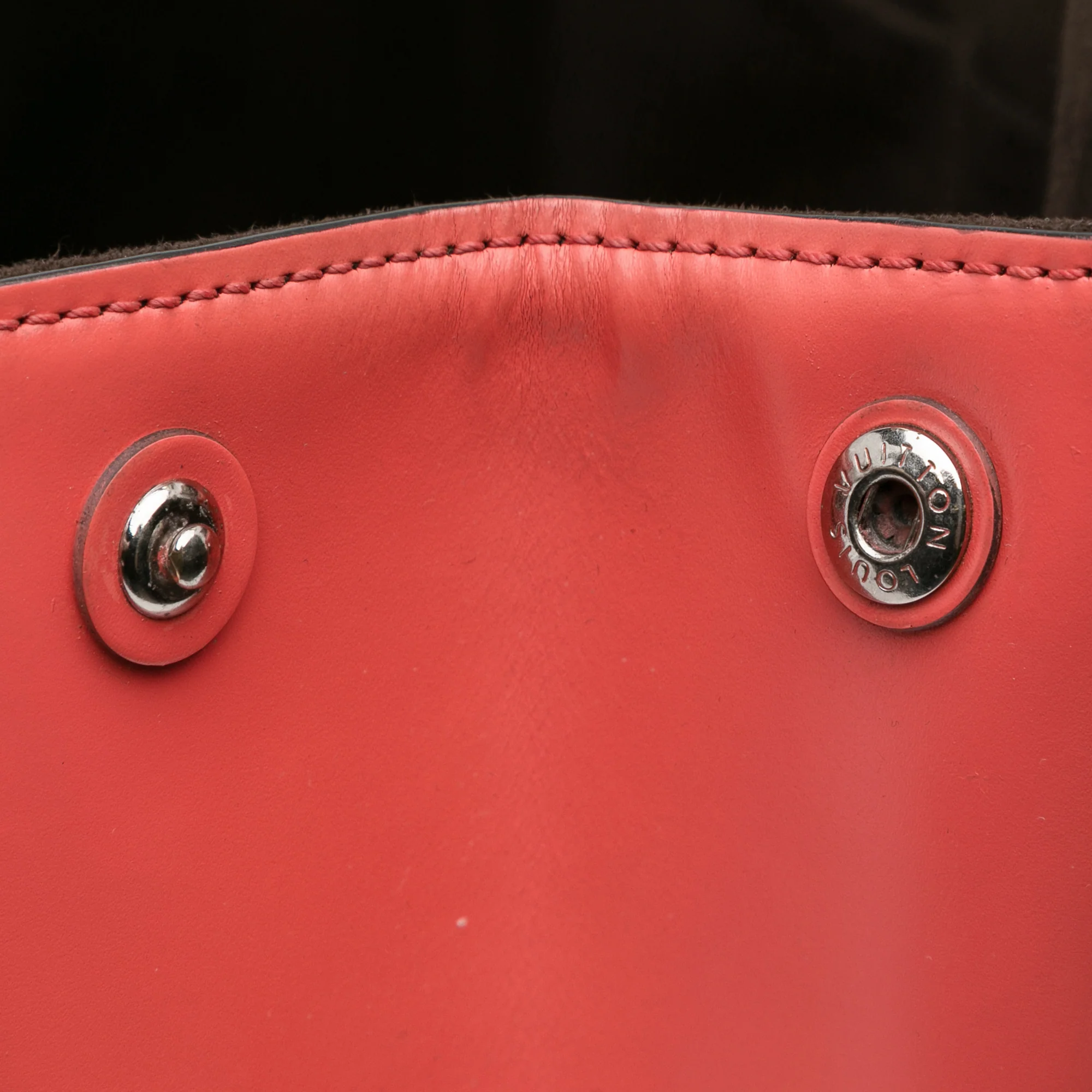 Louis Vuitton | Pre-Owned Epi Cluny BB | Red - Image 4