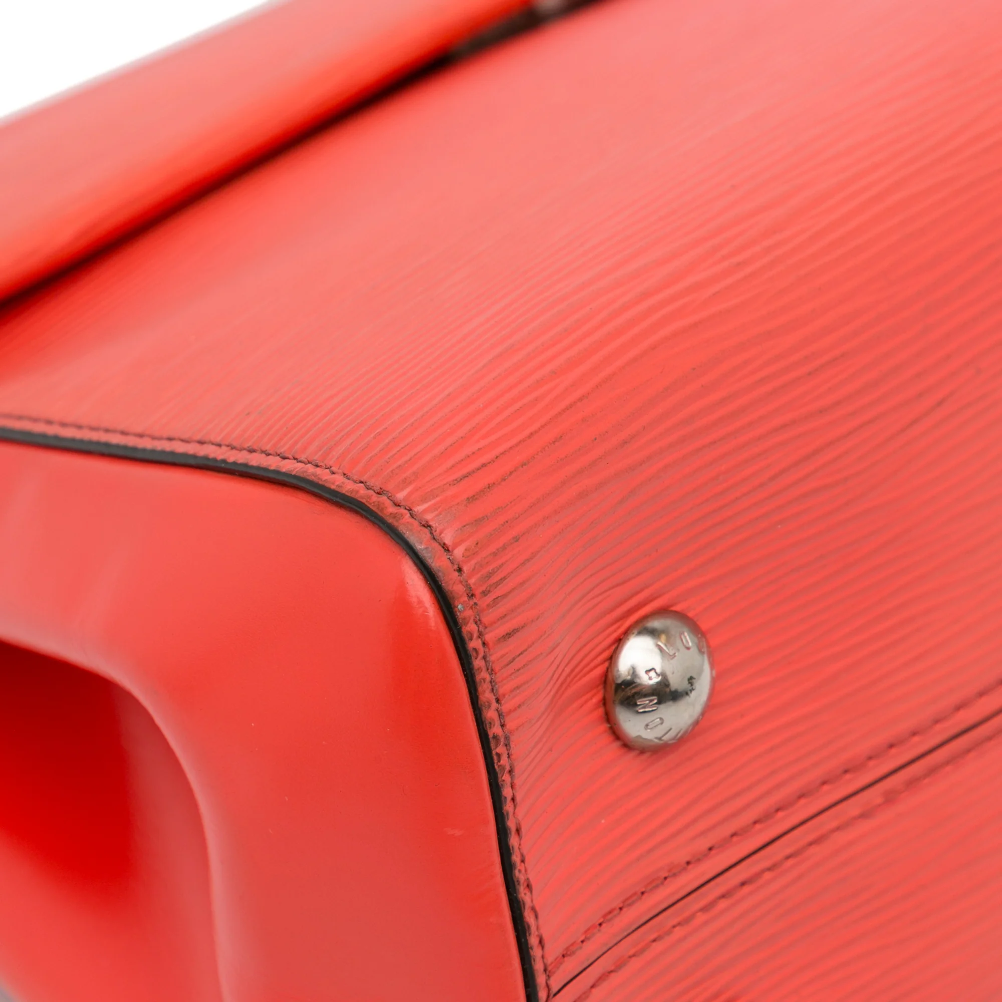 Louis Vuitton | Pre-Owned Epi Cluny BB | Red - Image 9