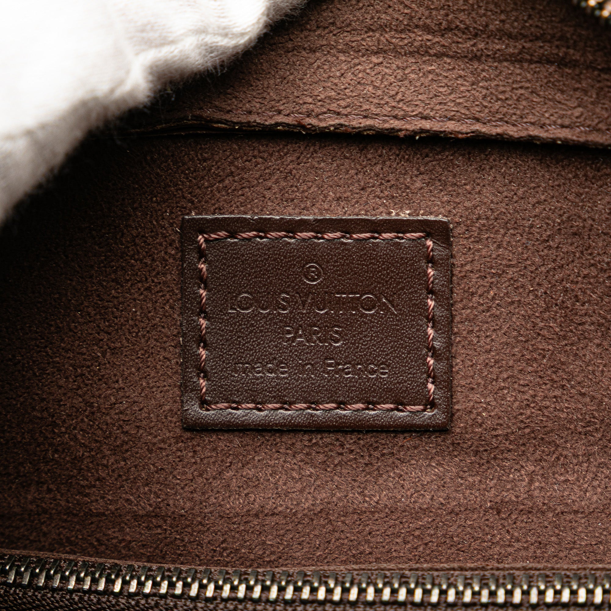 Louis Vuitton | Pre-Owned Epi Pont Neuf | Brown/Dark Brown - Image 7