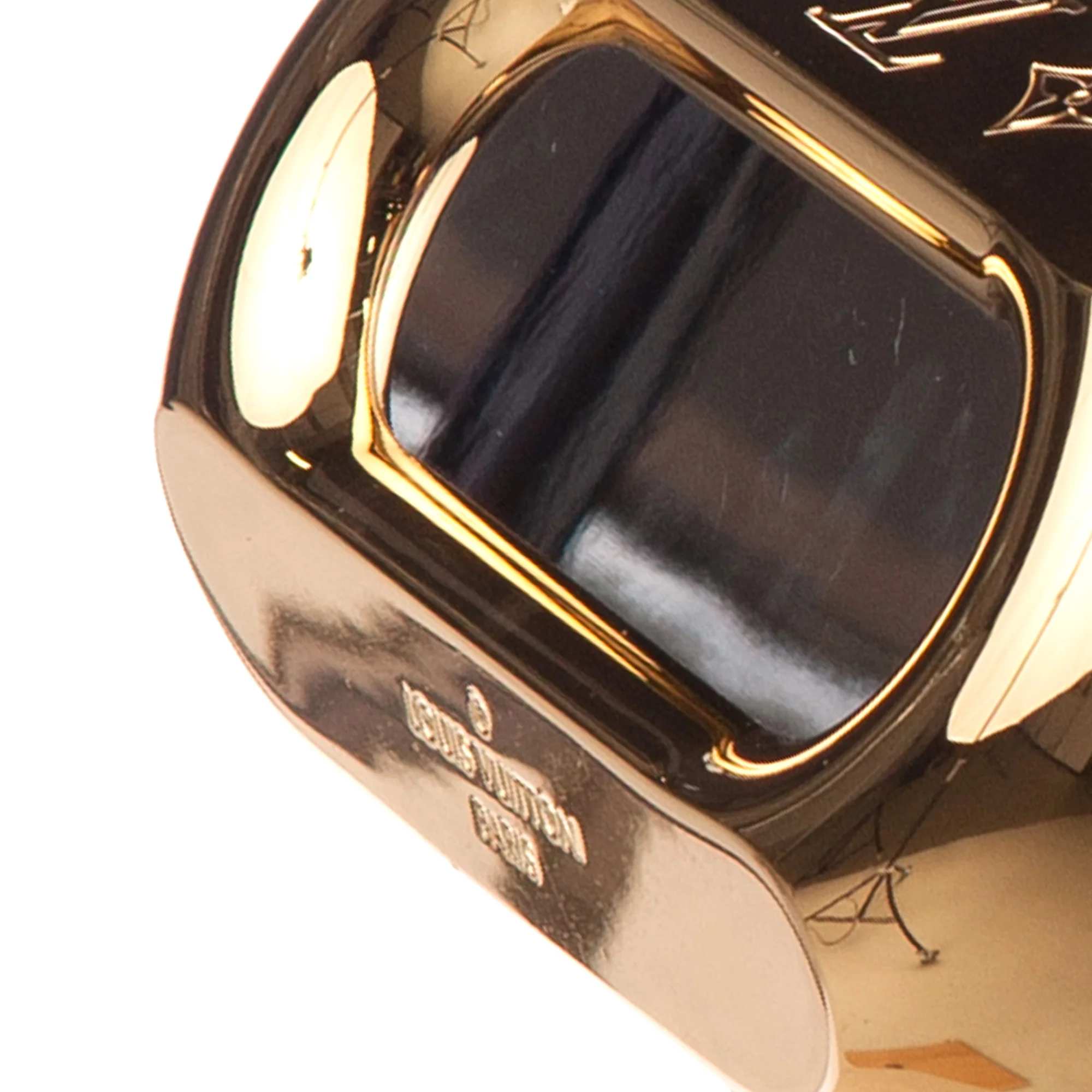 Louis Vuitton | Pre-Owned Minaudiere Shell Clutch | Gold - Image 13