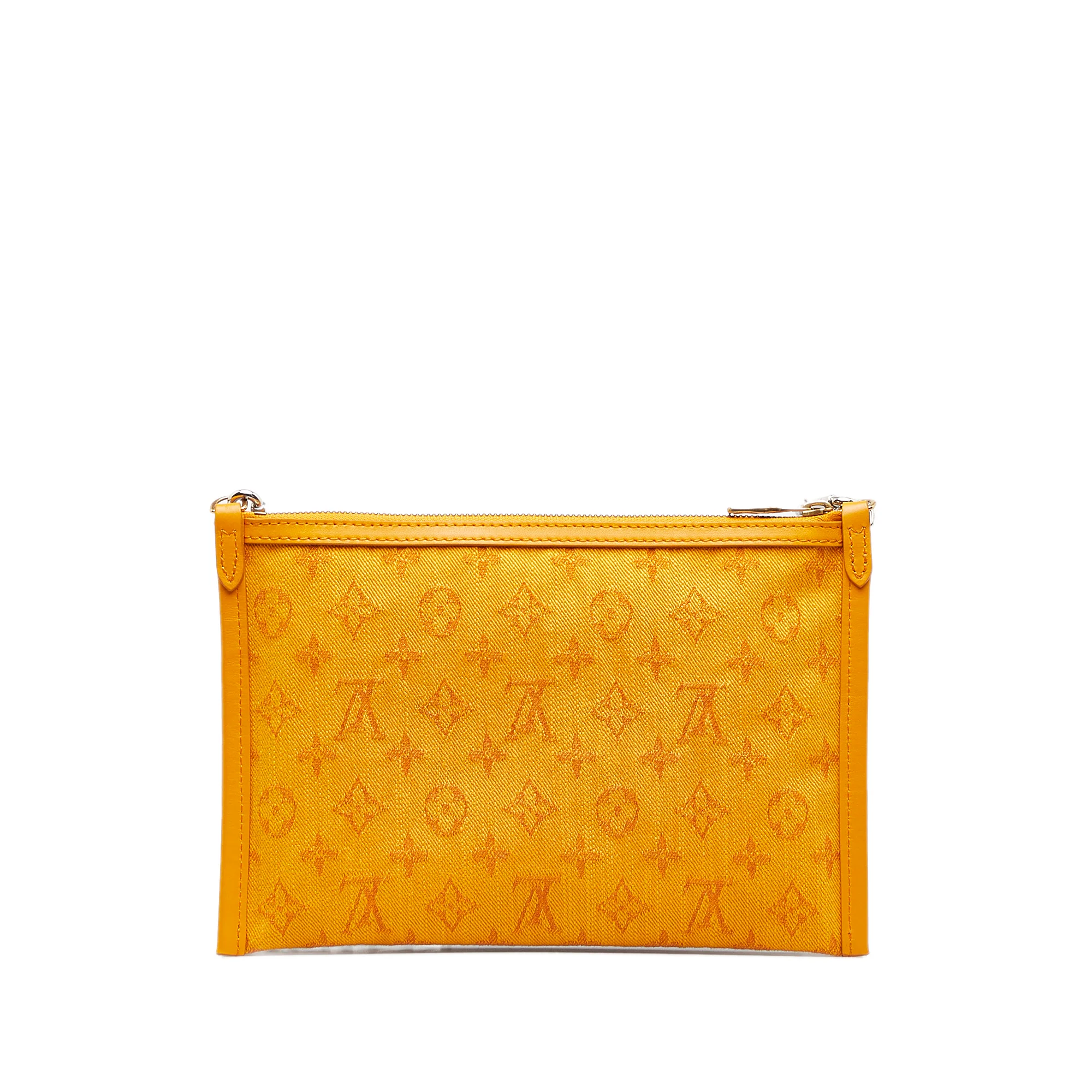 Louis Vuitton | Pre-Owned Monogram Antartica Double Flat Messenger - II | Gray/Light Gray - Image 5