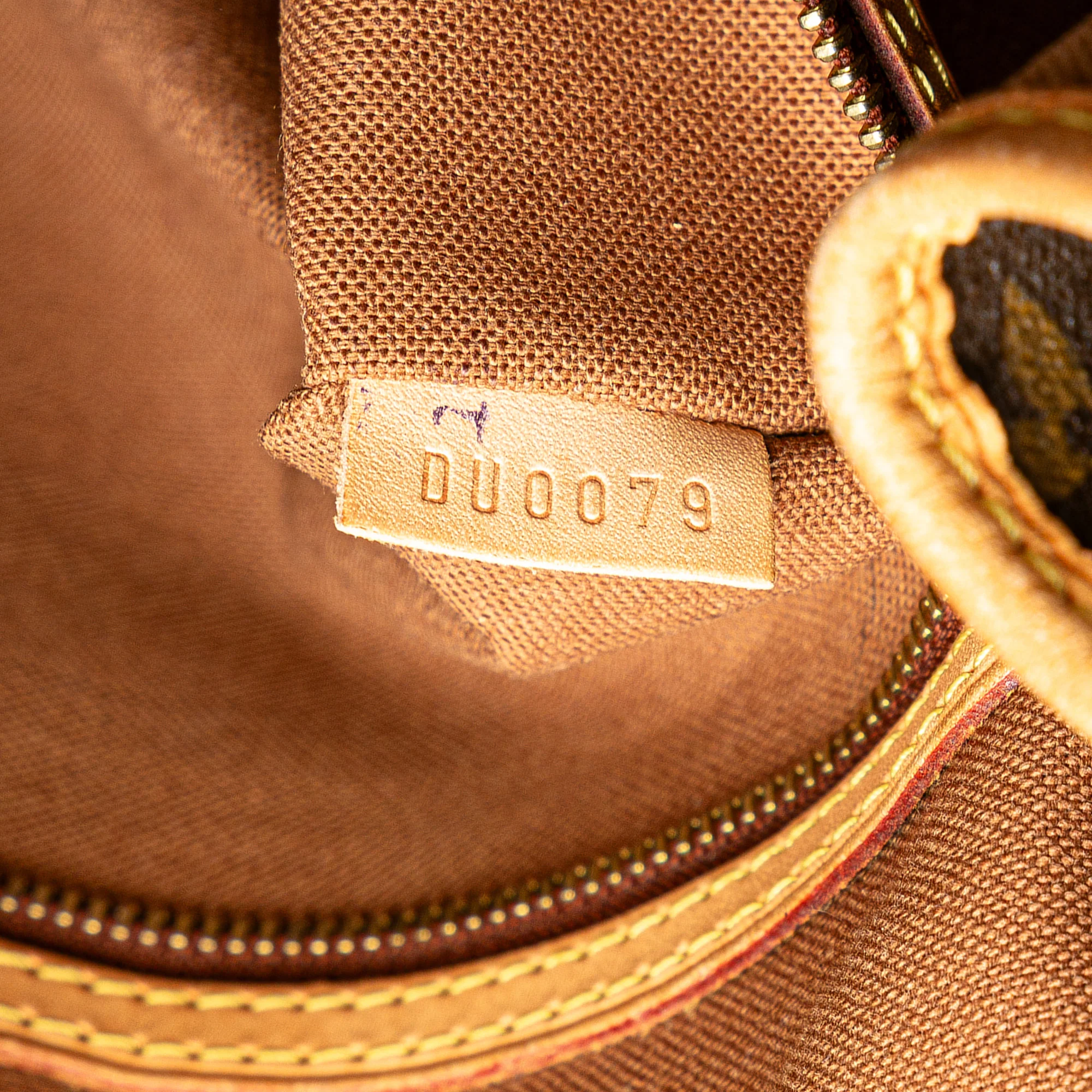 Louis Vuitton | Pre-Owned Monogram Batignolles Horizontal | Brown - Image 14