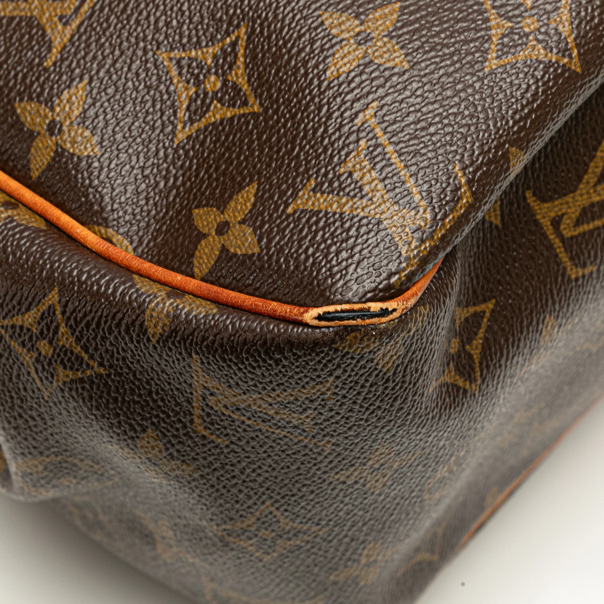 Louis Vuitton | Pre-Owned Monogram Batignolles Horizontal | Brown - Image 5