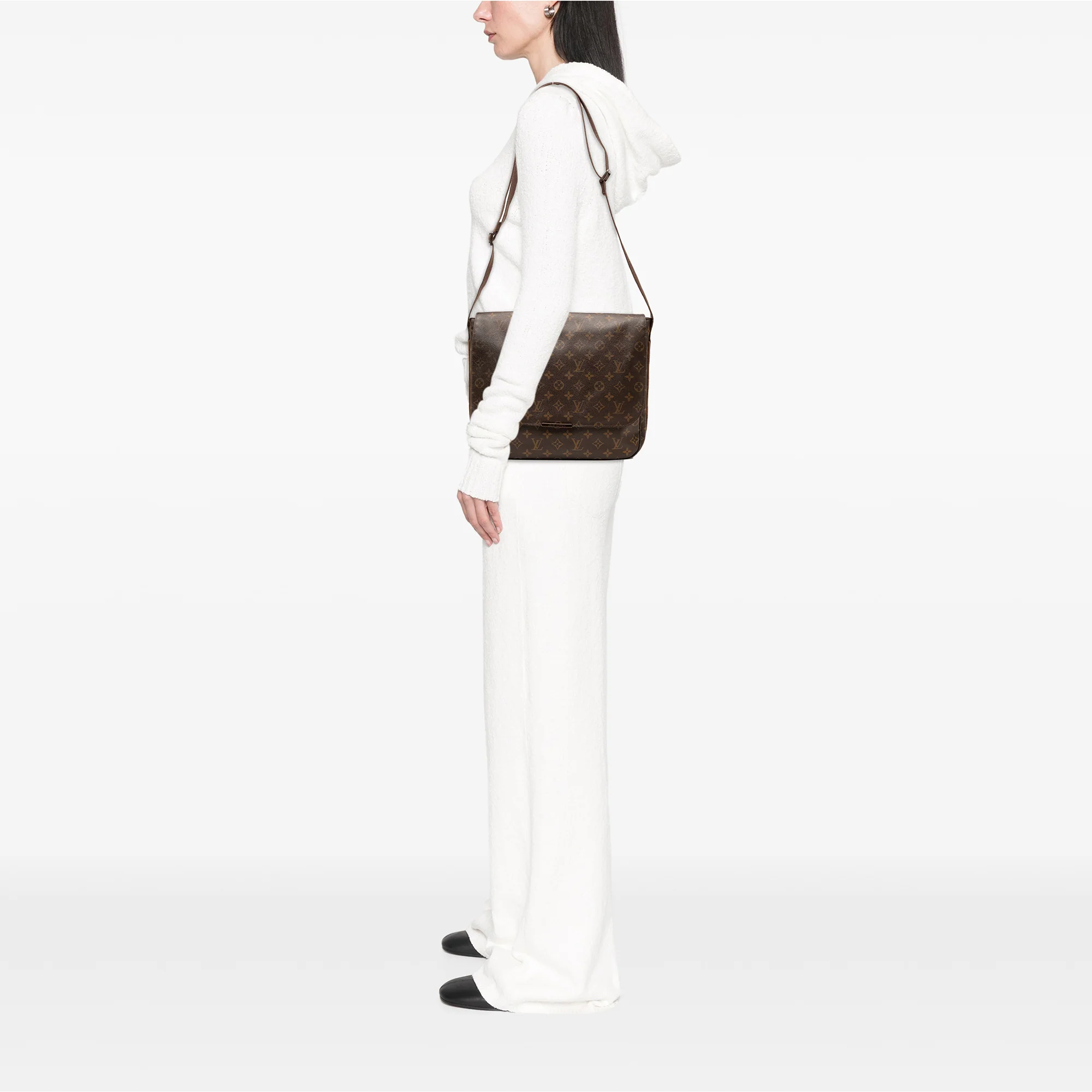 Louis Vuitton | Pre-Owned Monogram Beaubourg Messenger MM - I | Brown - Image 10