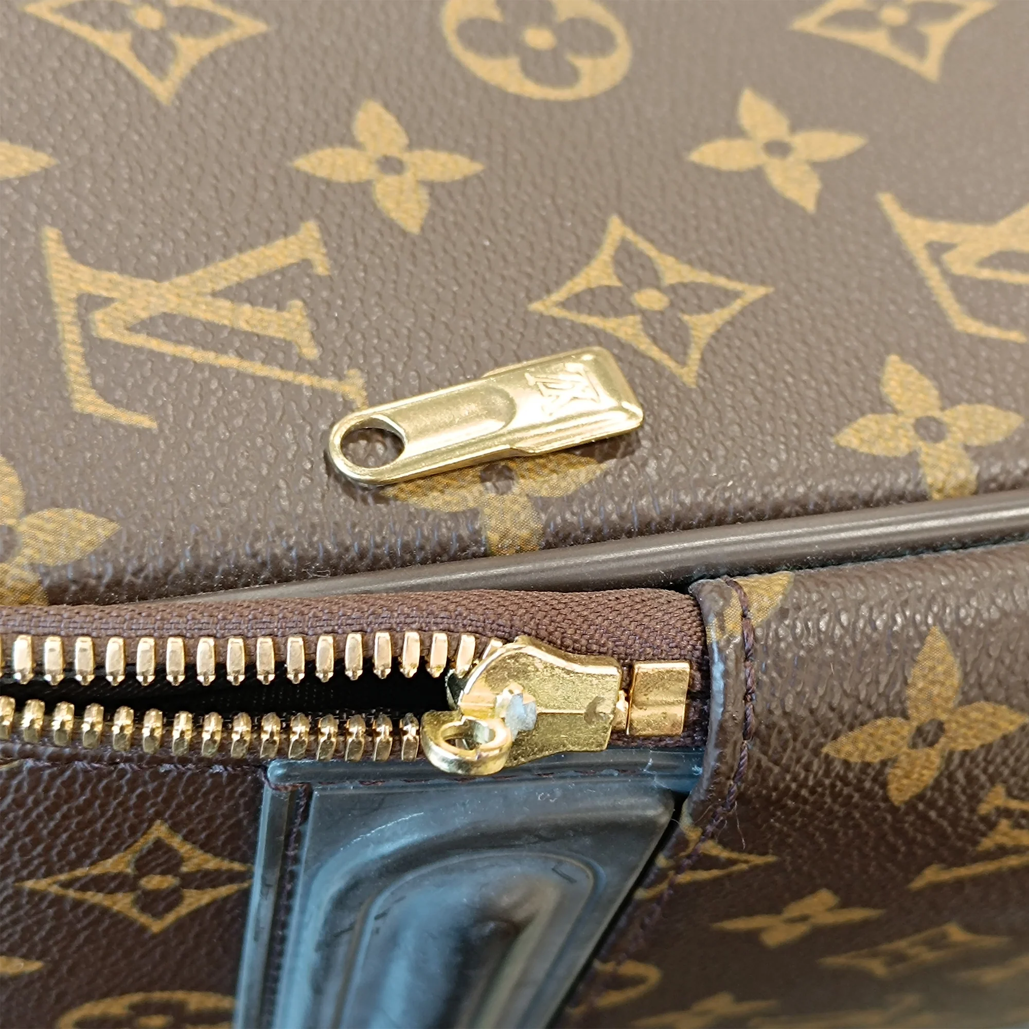 Louis Vuitton | Pre-Owned Monogram Pegase 55 | Brown - Image 7