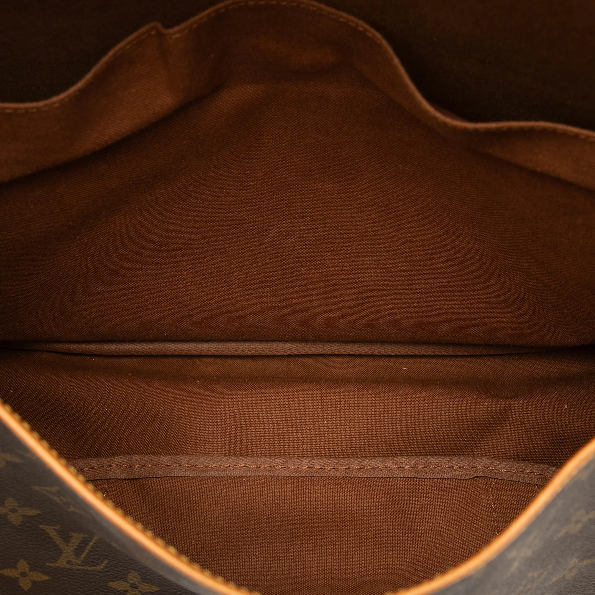Louis Vuitton | Pre-Owned Monogram Saumur 43 | Brown - Image 6