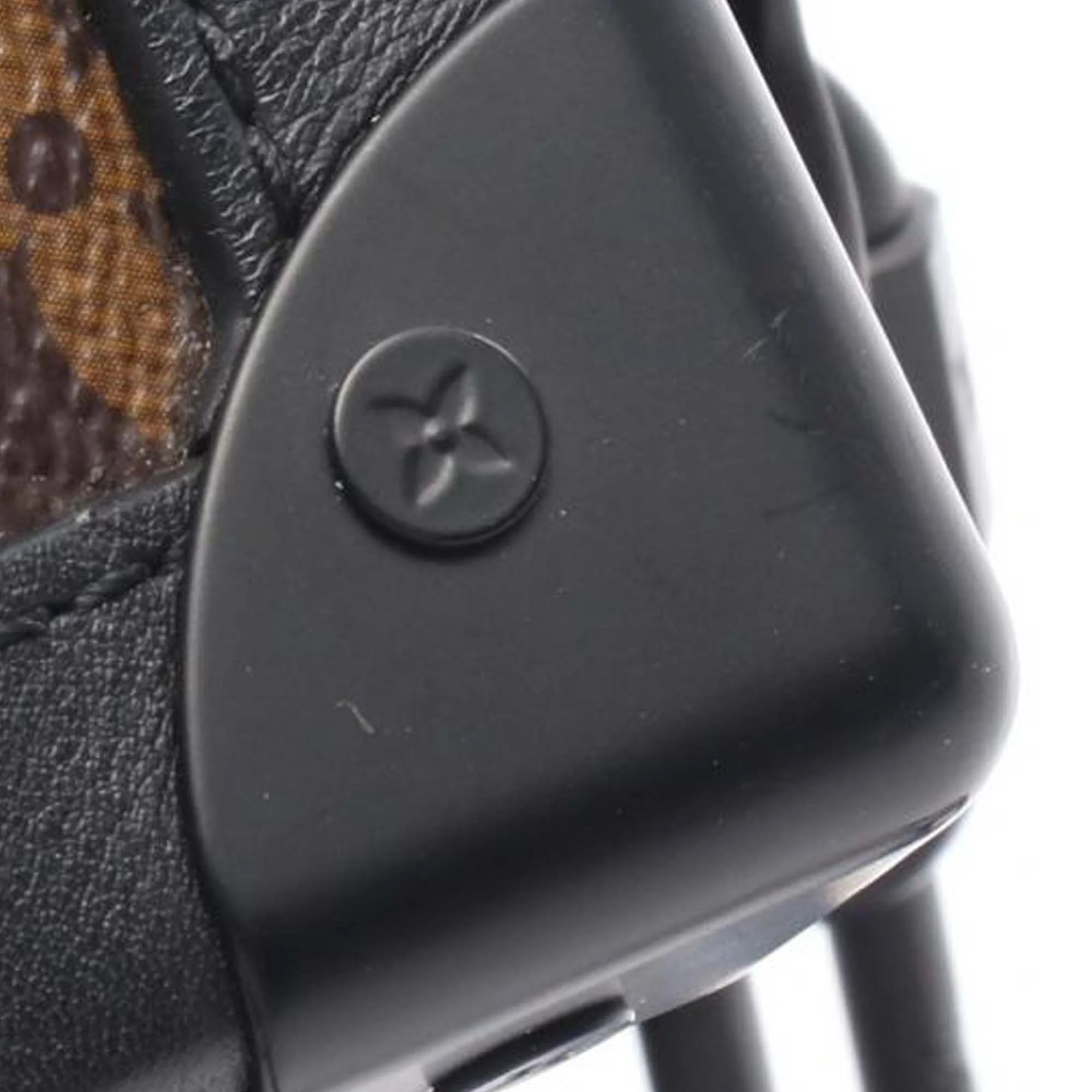 Louis Vuitton | Pre-Owned Monogram Solar Ray Soft Trunk | Brown - Image 8