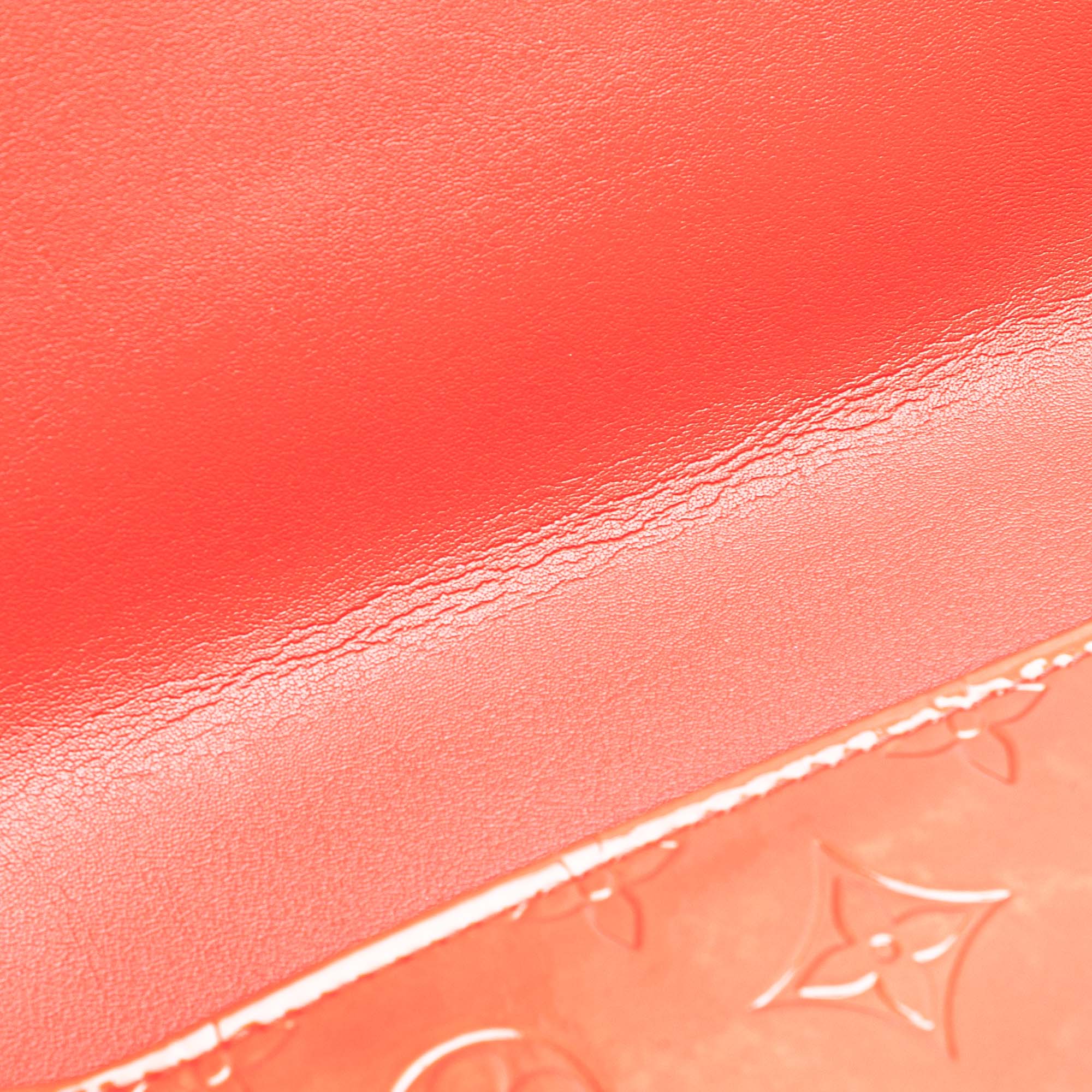 Louis Vuitton | Pre-Owned Monogram Vernis Thompson Street | Red - Image 8