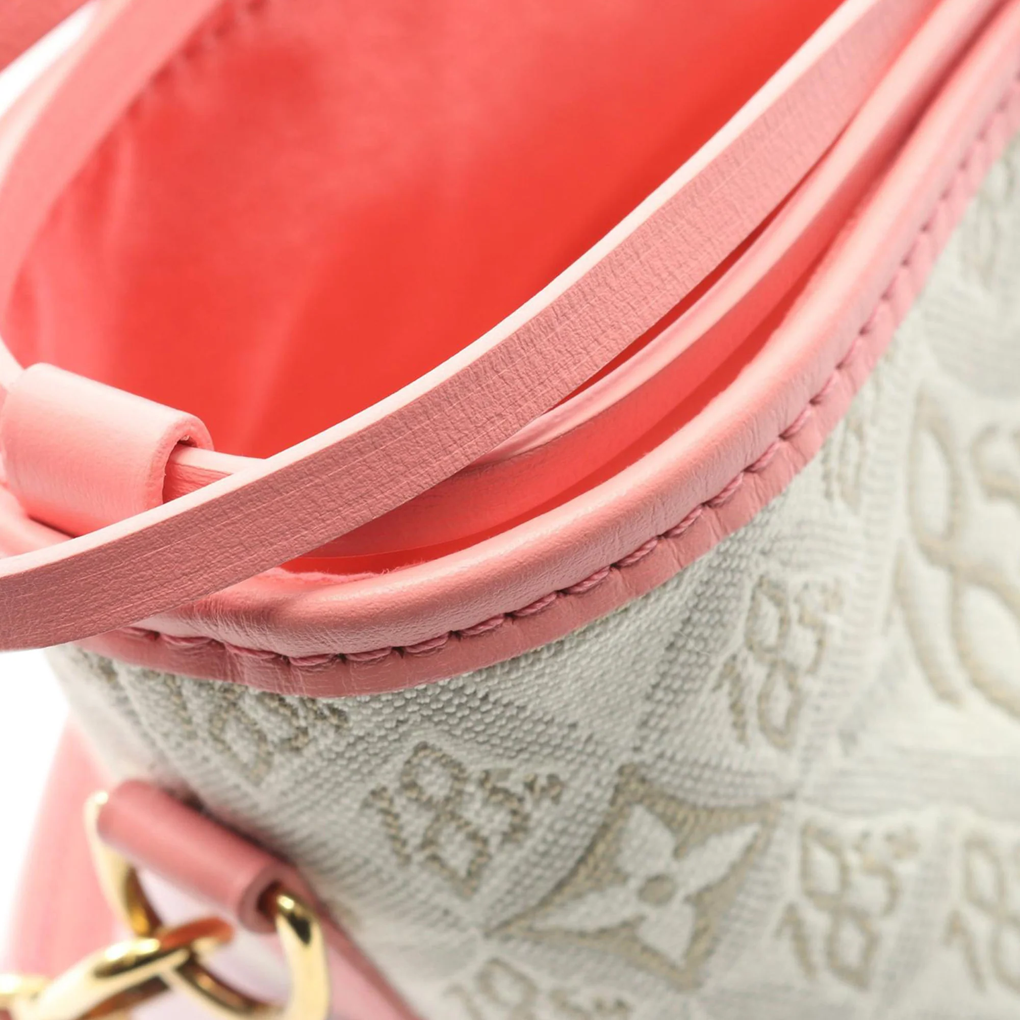 Louis Vuitton | Pre-Owned Since 1854 Monogram Noe Purse | White - Image 4