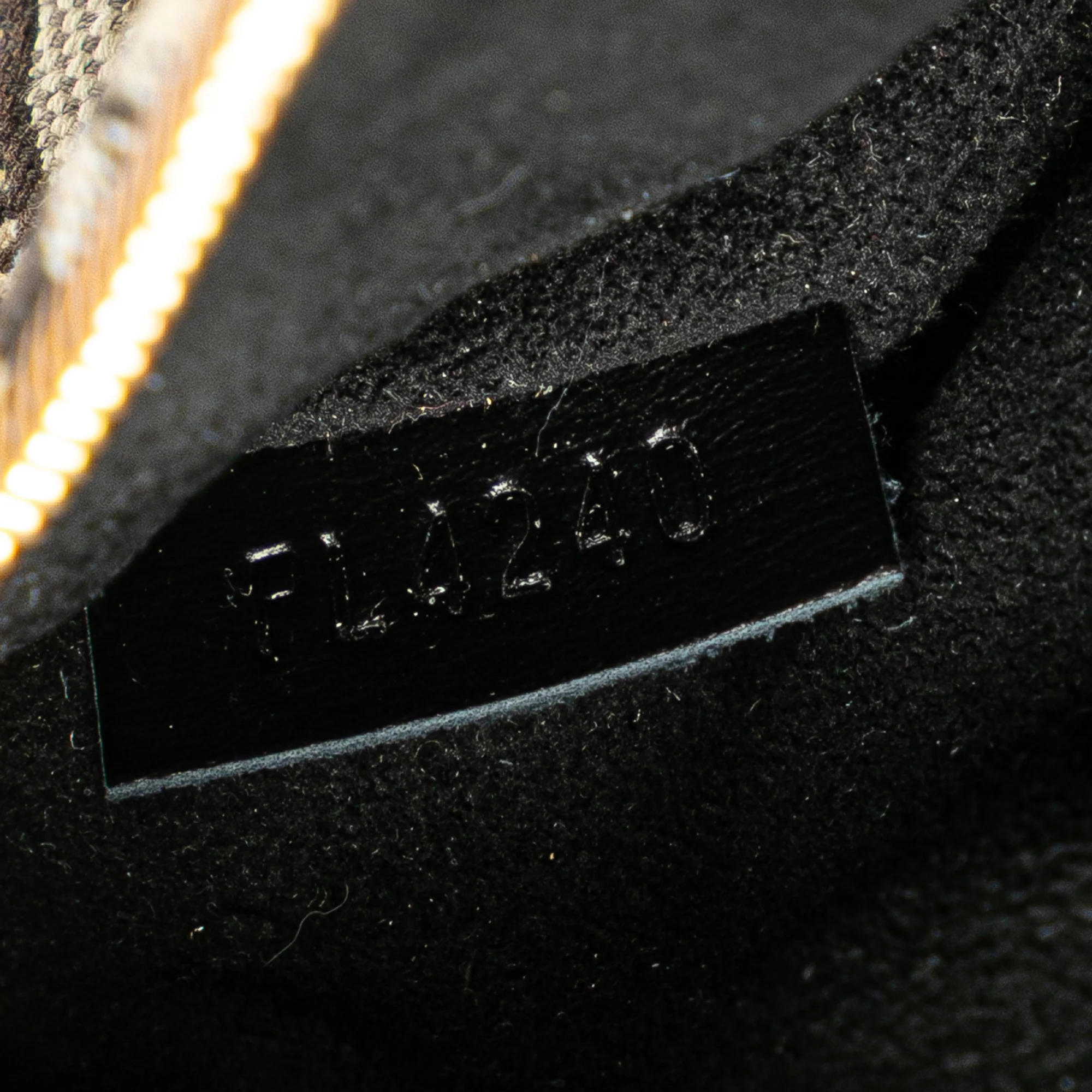 Louis Vuitton | Pre-Owned Since 1854 Pochette Metis | Black - Image 9