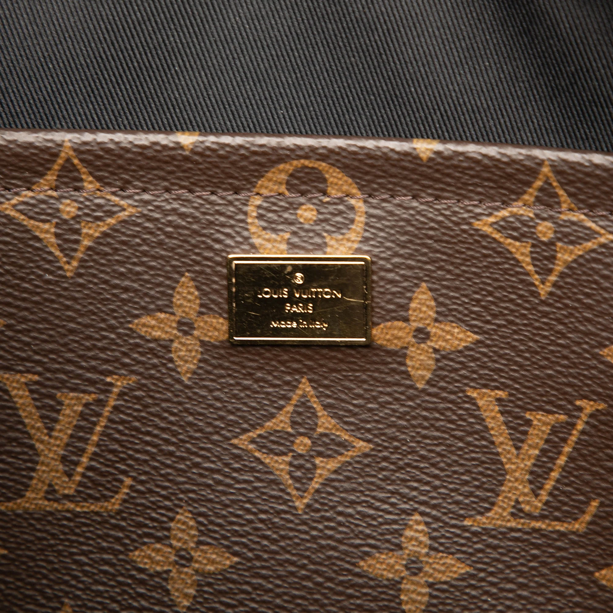 Louis Vuitton | Pre-Owned Vernis Miroir Venice | Silver - Image 6
