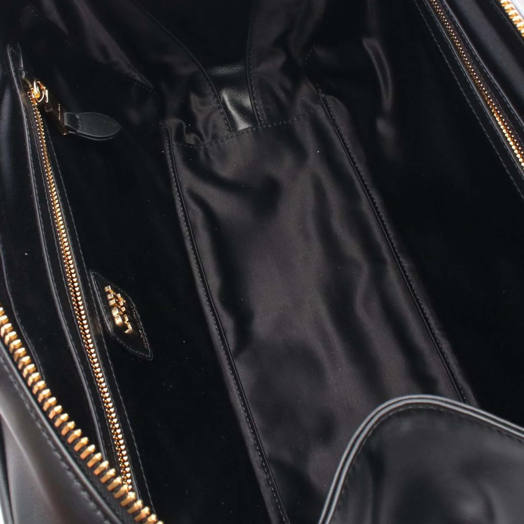 Miu Miu | Pre-Owned Calfskin Beau Top Handle | Black - Image 3