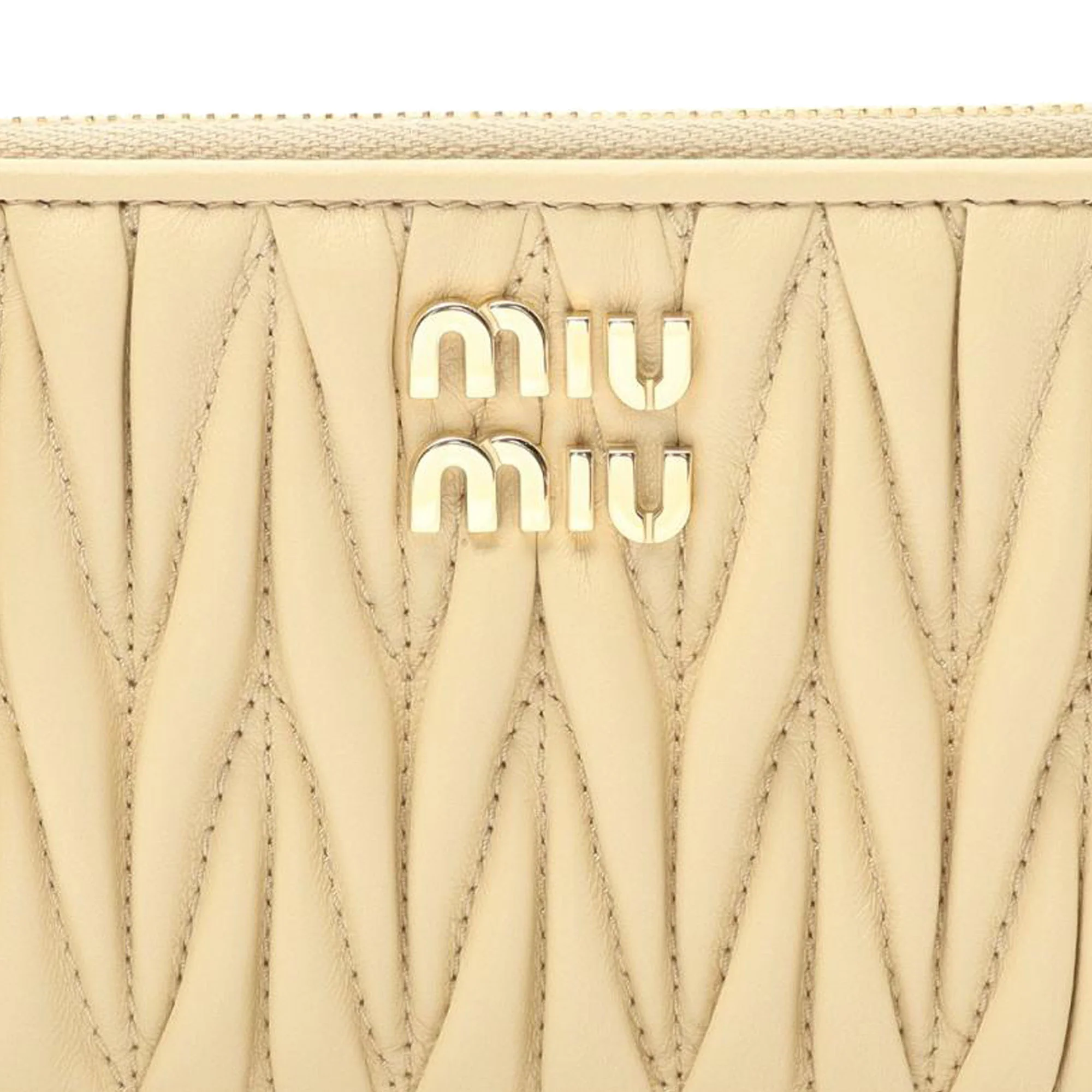 Miu Miu | Pre-Owned Leather Matelasse Card Holder | Beige - Image 5