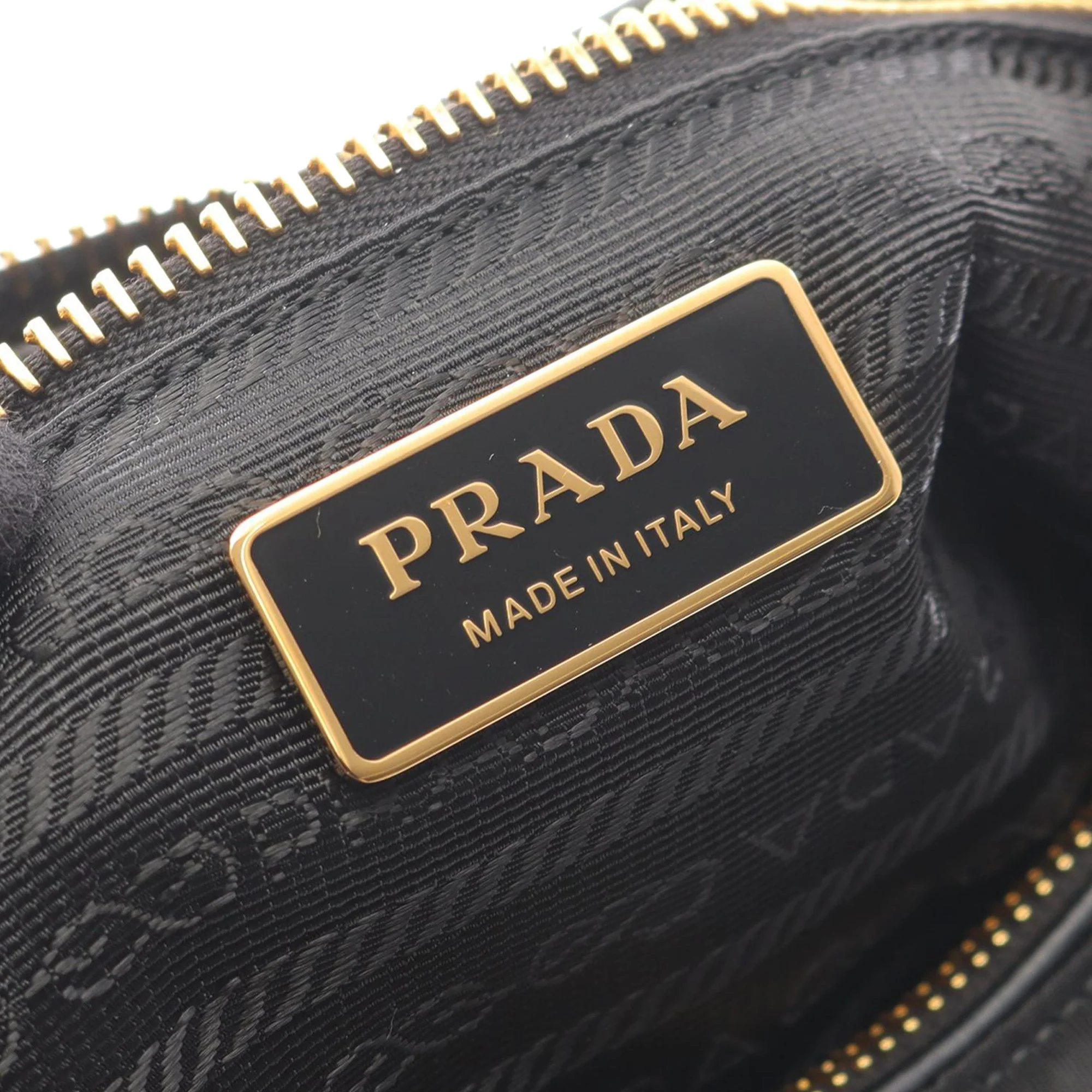 Prada | Pre-Owned Leather and Tessuto Shoulder Bag | Black - Image 4