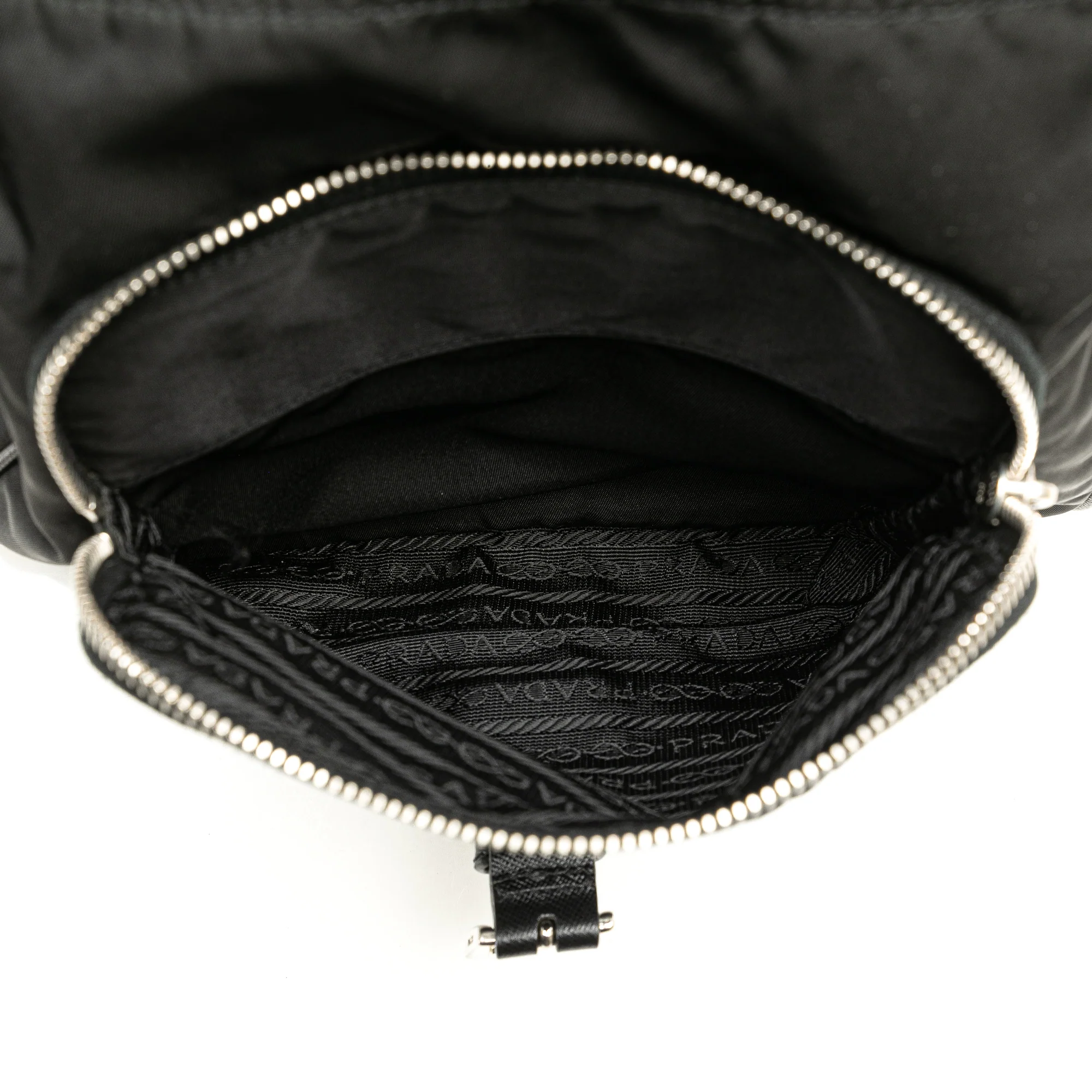 Prada | Pre-Owned Saffiano Trimmed Tessuto Shoulder Bag | Black - Image 6