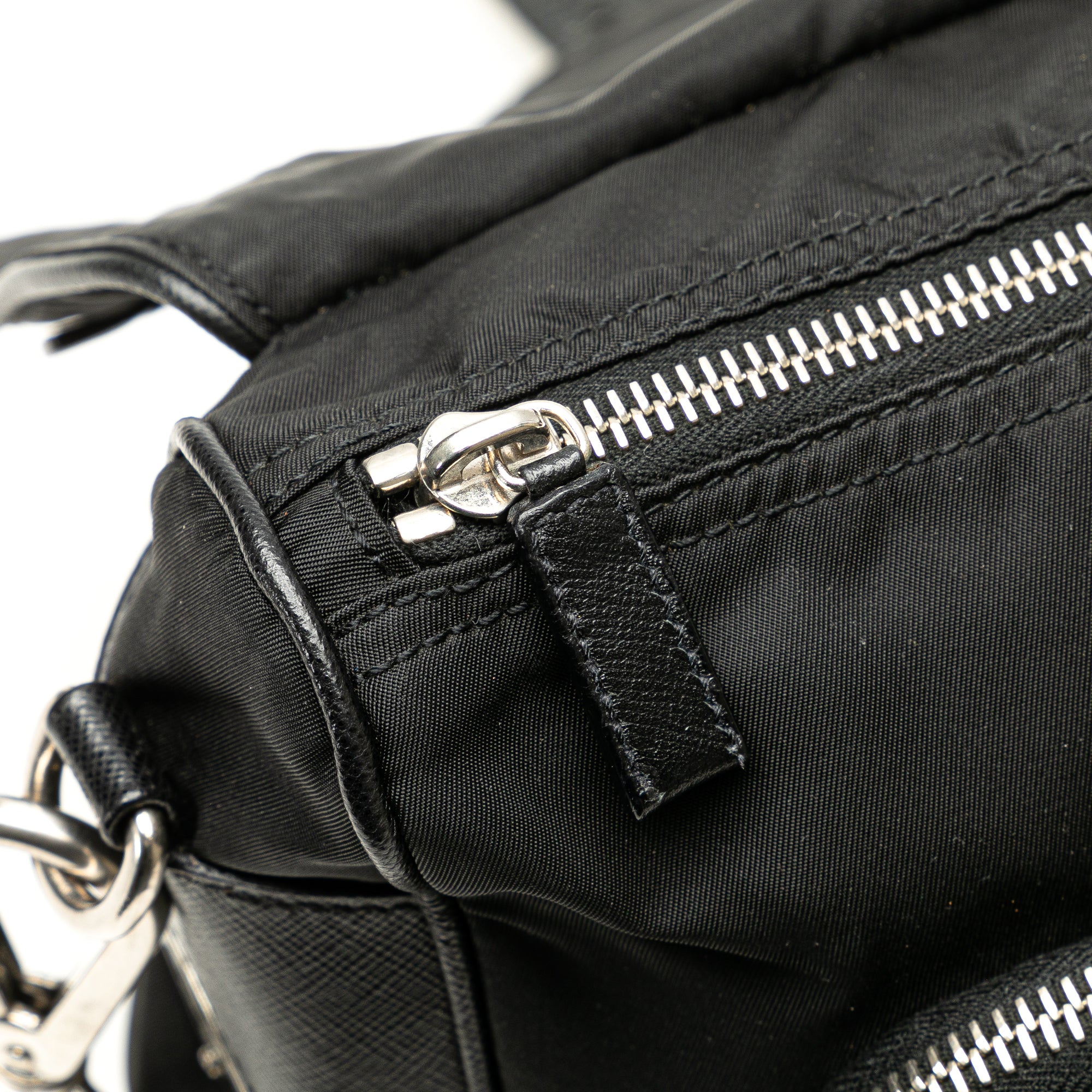 Prada | Pre-Owned Saffiano Trimmed Tessuto Shoulder Bag | Black - Image 9