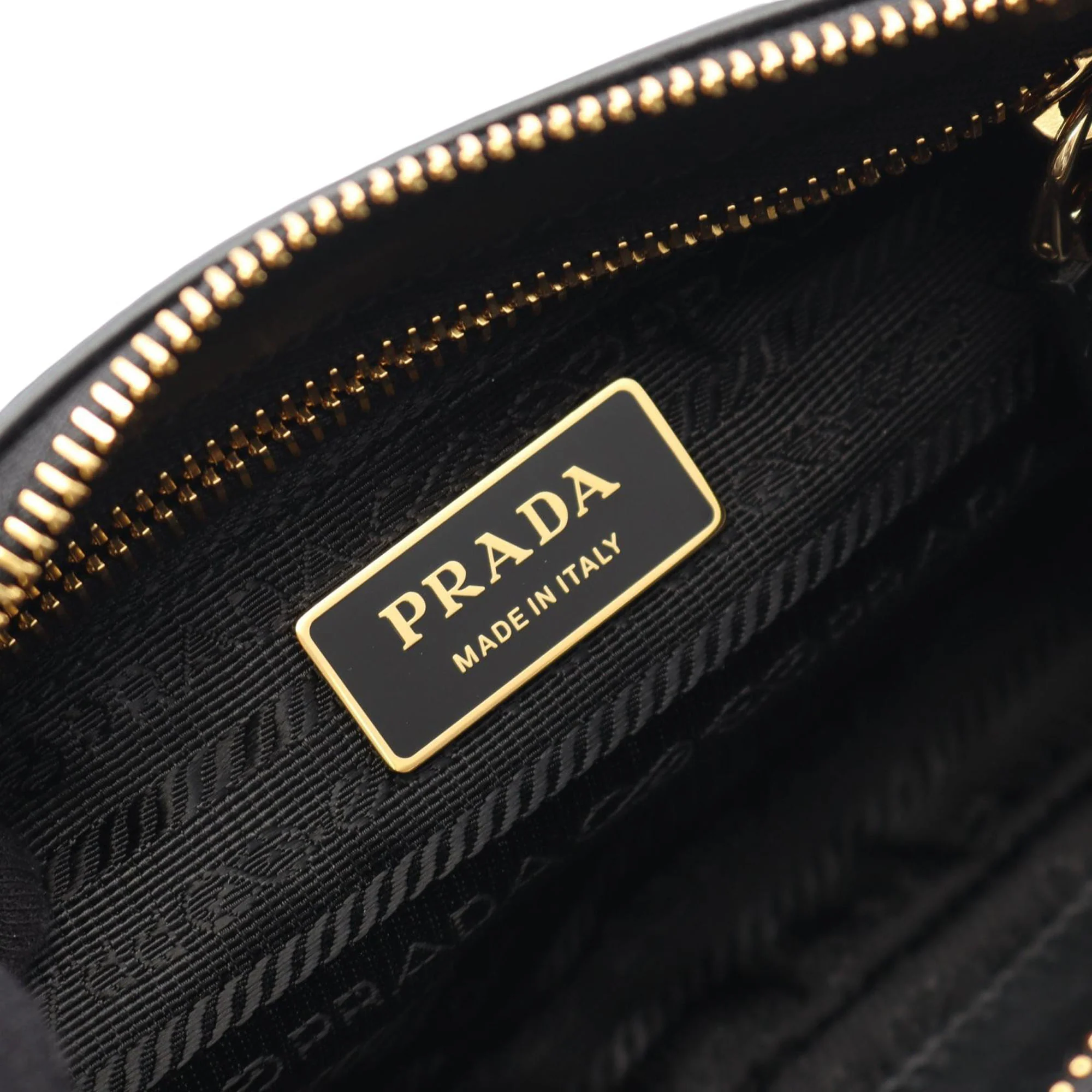 Prada | Pre-Owned Small Leather and Tessuto Crossbody | Black - Image 4