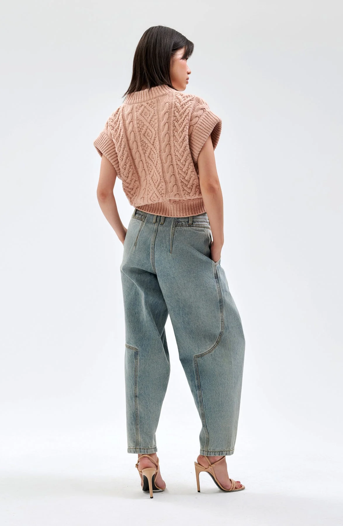 Odk Jeans | Light-Wash-Denim - Image 2