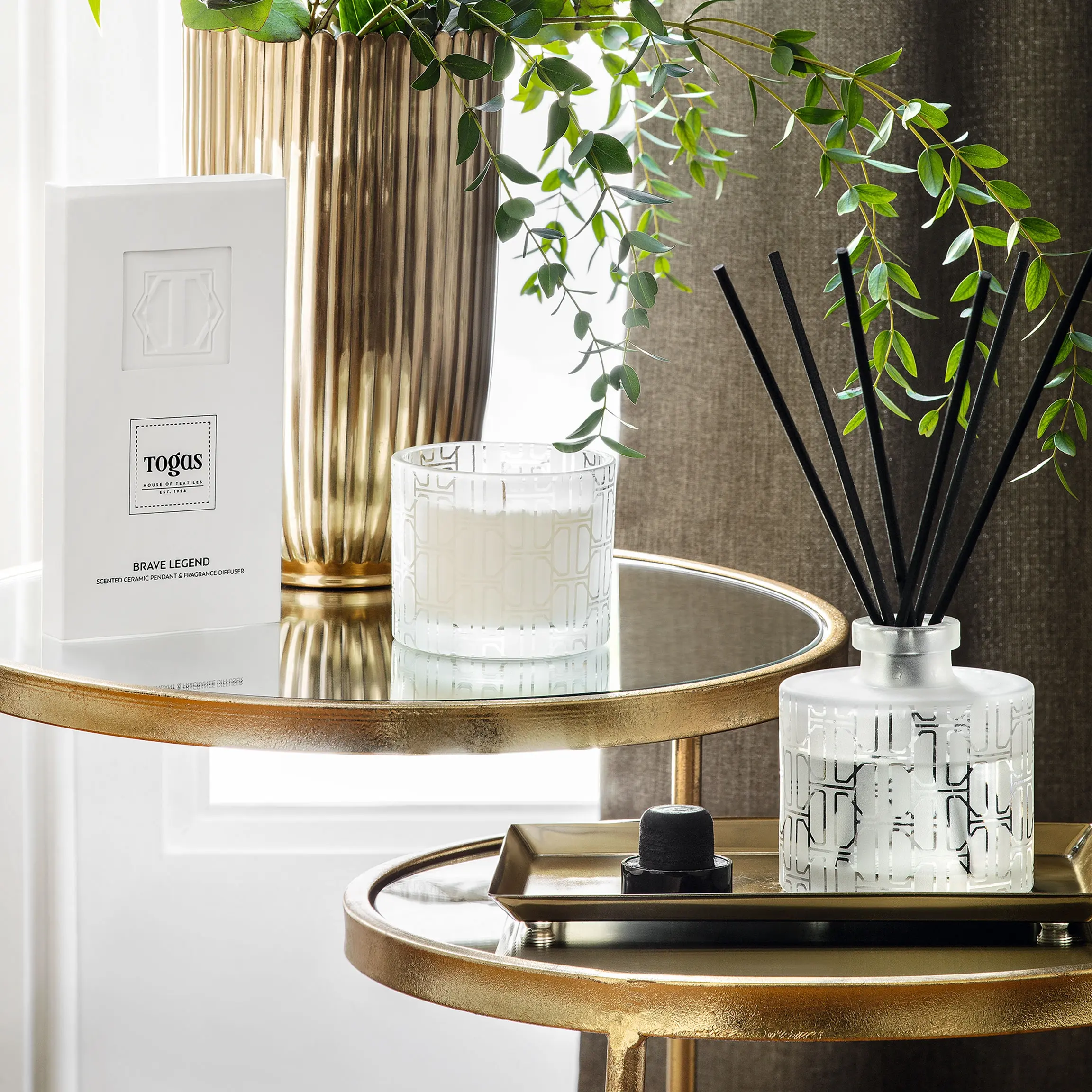 Aroma Diffuser | Brave Legend | 20" x 28"