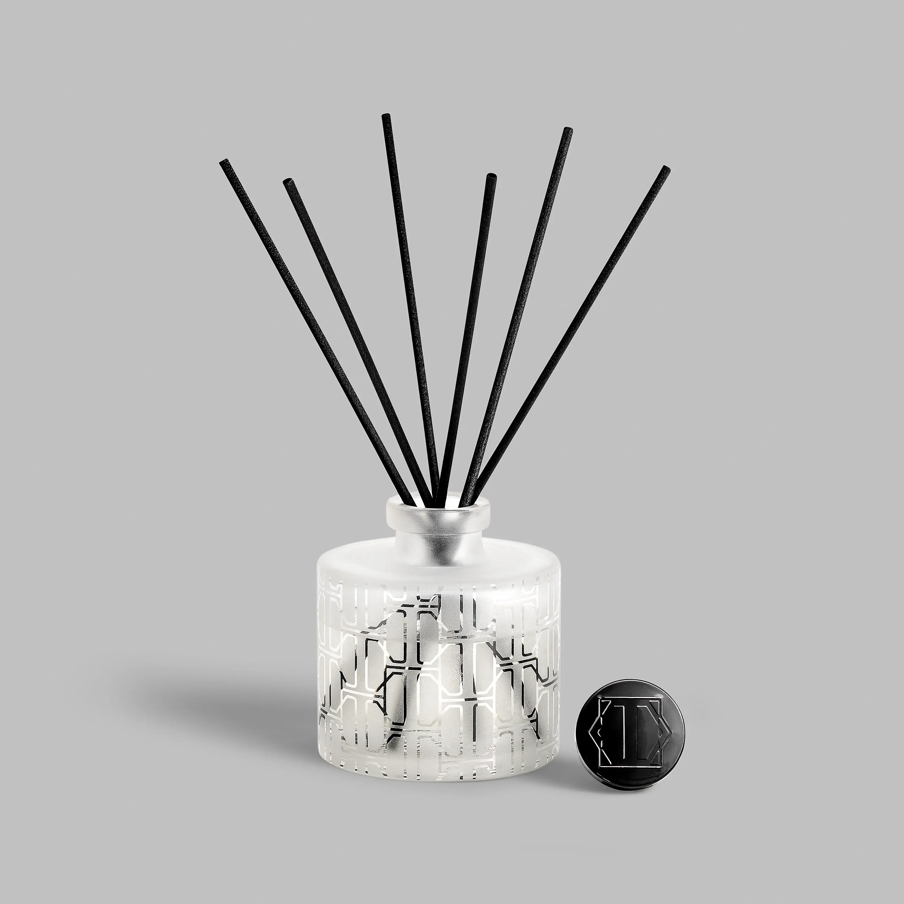 Aroma Diffuser | Brave Legend | 20" x 28" - Image 4