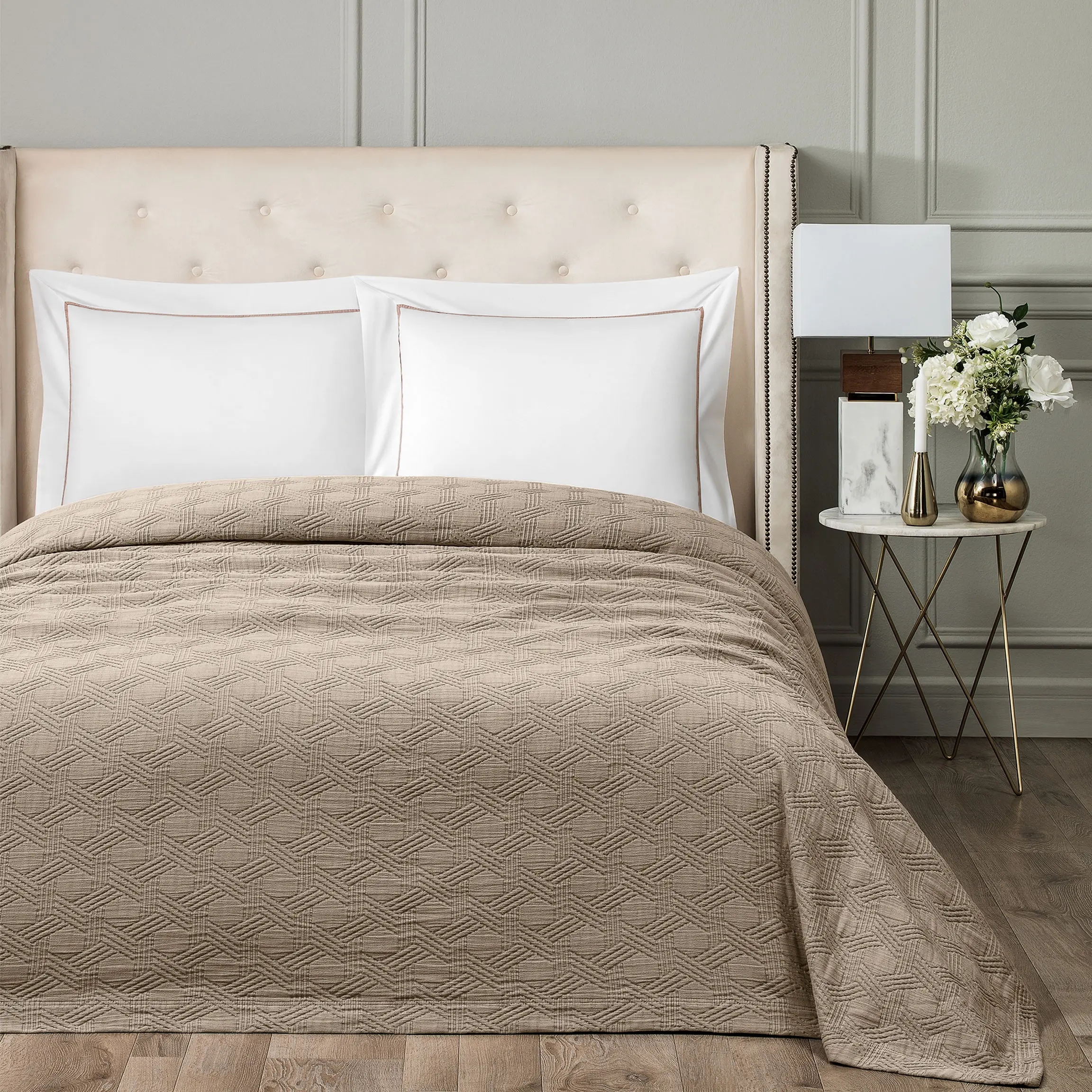Bedspread - Maisie | Brown | 95" x 102"