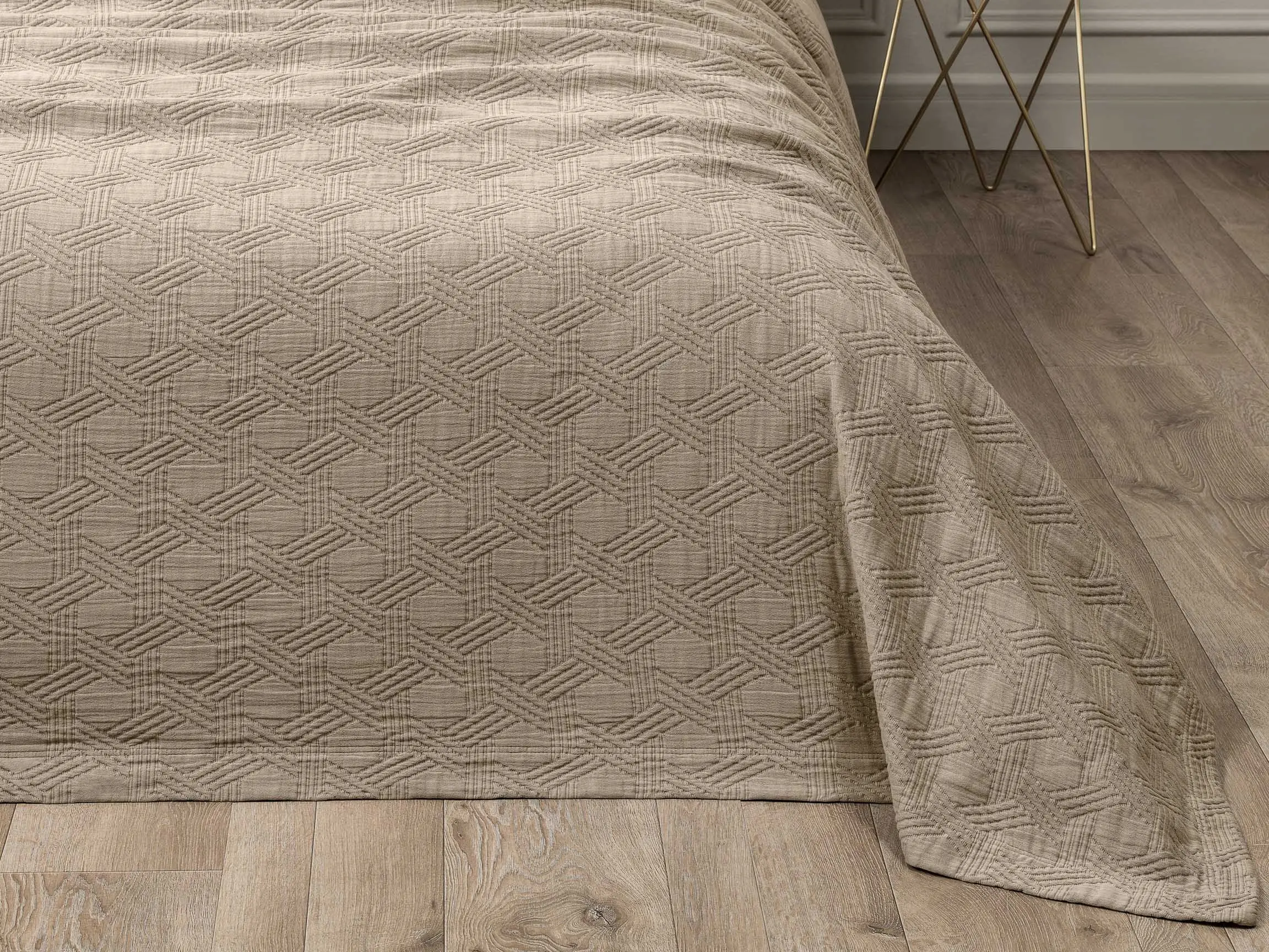 Bedspread - Maisie | Brown | 95" x 102" - Image 2