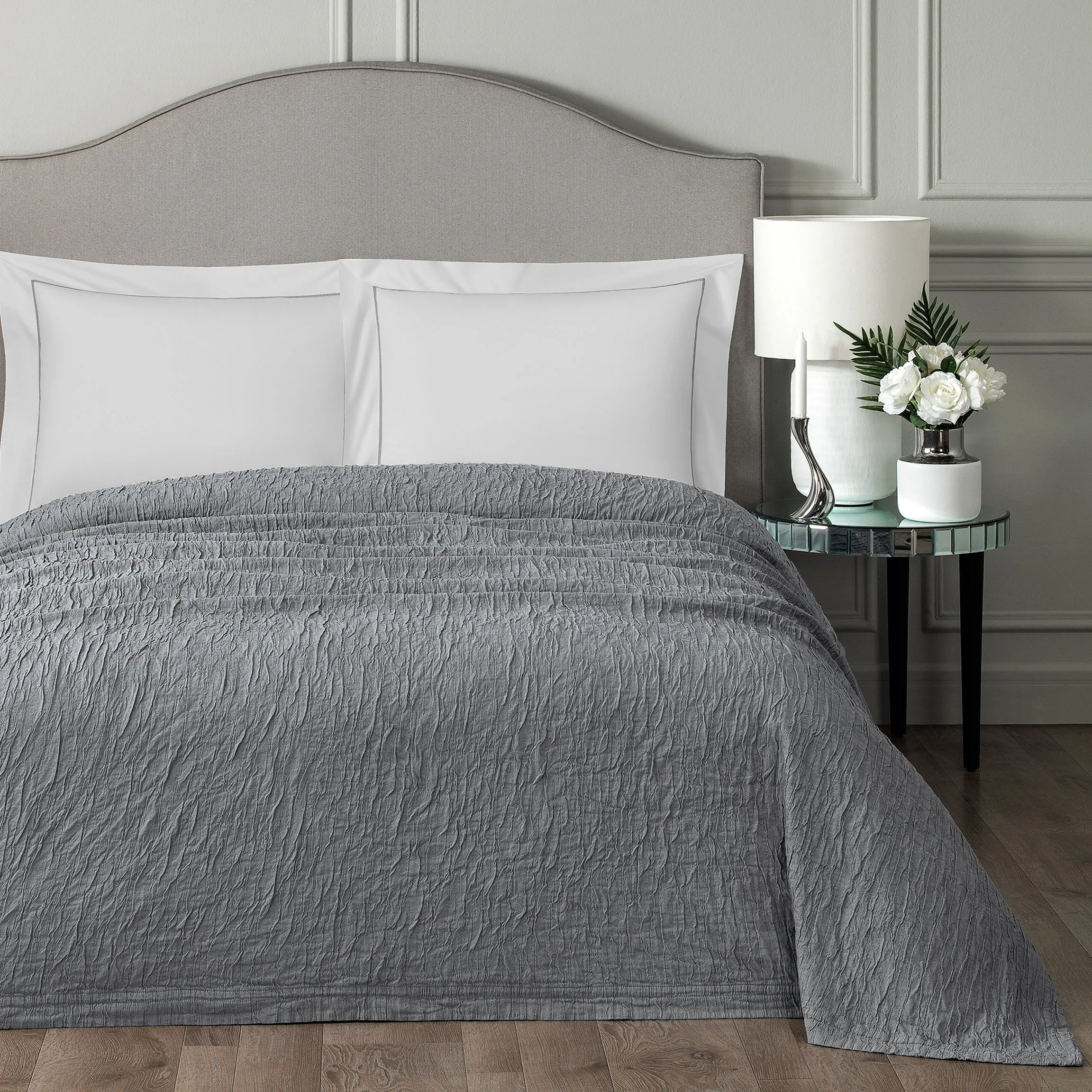 Bedspread - Simon | Dark Grey | 95" x 102"