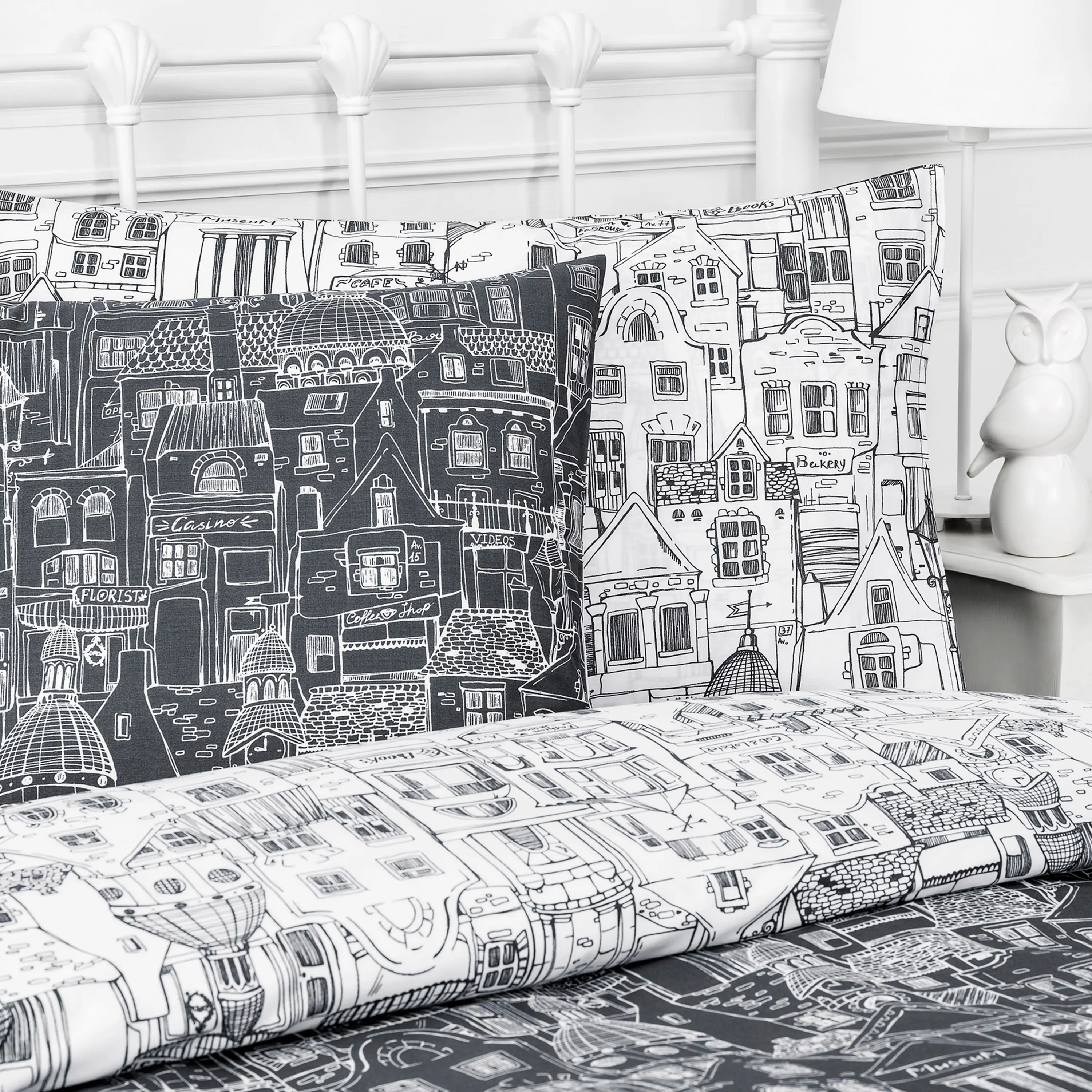 Duvet Cover - City | Black/White | Full - Image 3