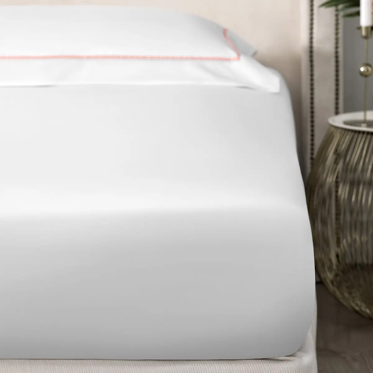 Flat Sheet - Plaza | White | Queen